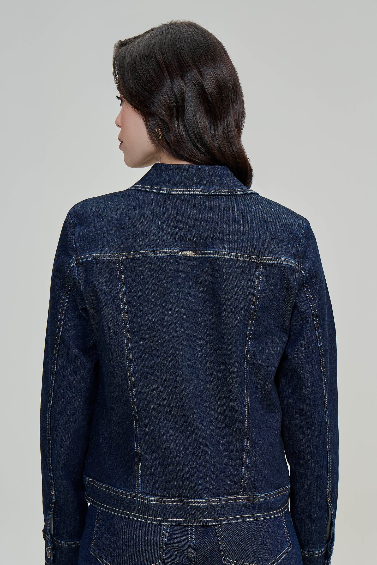 jaqueta jeans manga longa tradicional