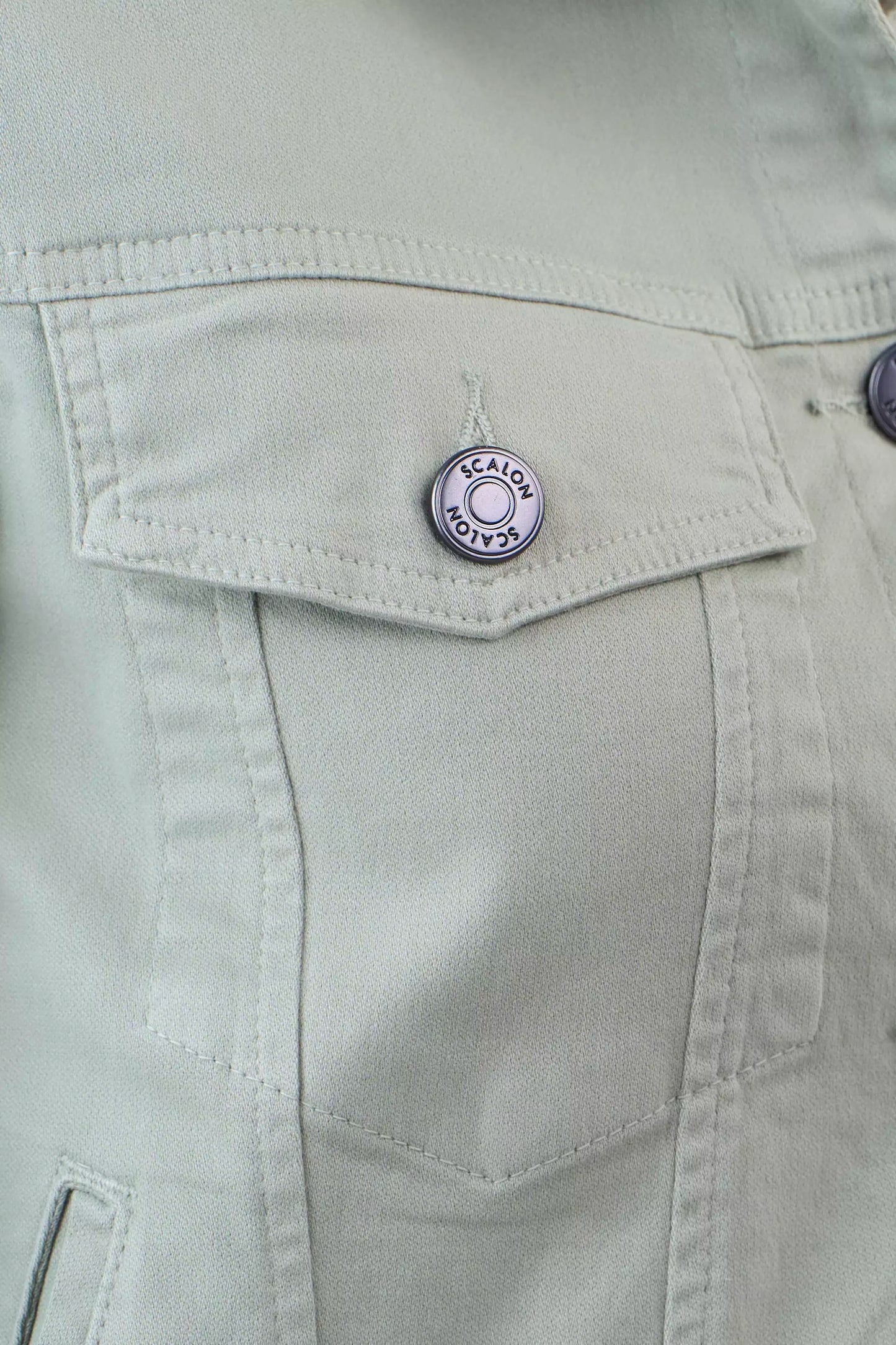 jaqueta malha color manga longa tradicional com bolsos