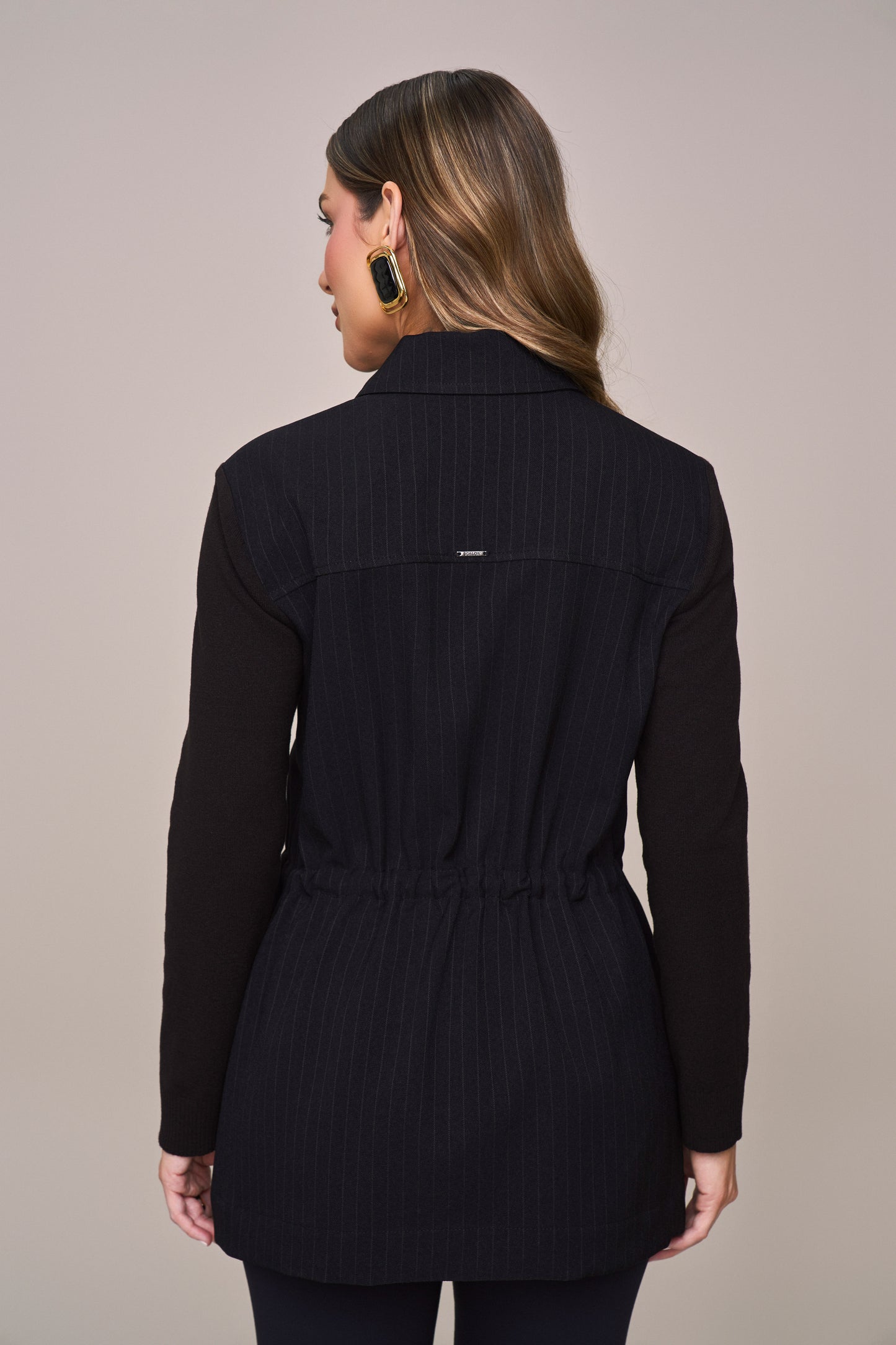 parka crepe manga longa de tricot risca de giz