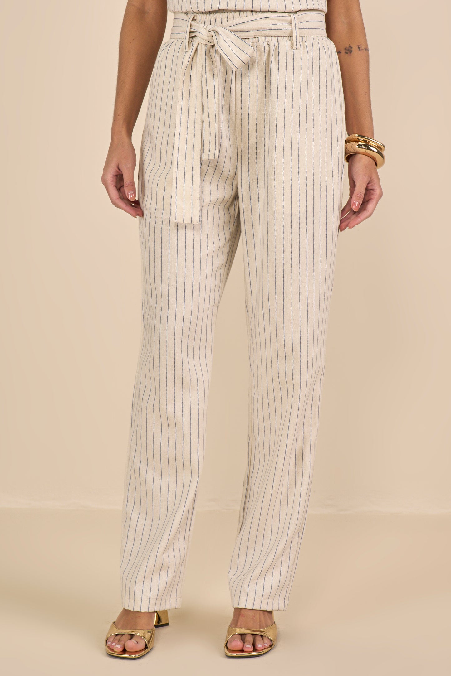 conjunto viscose regata alça larga e calça reta cós de elástico