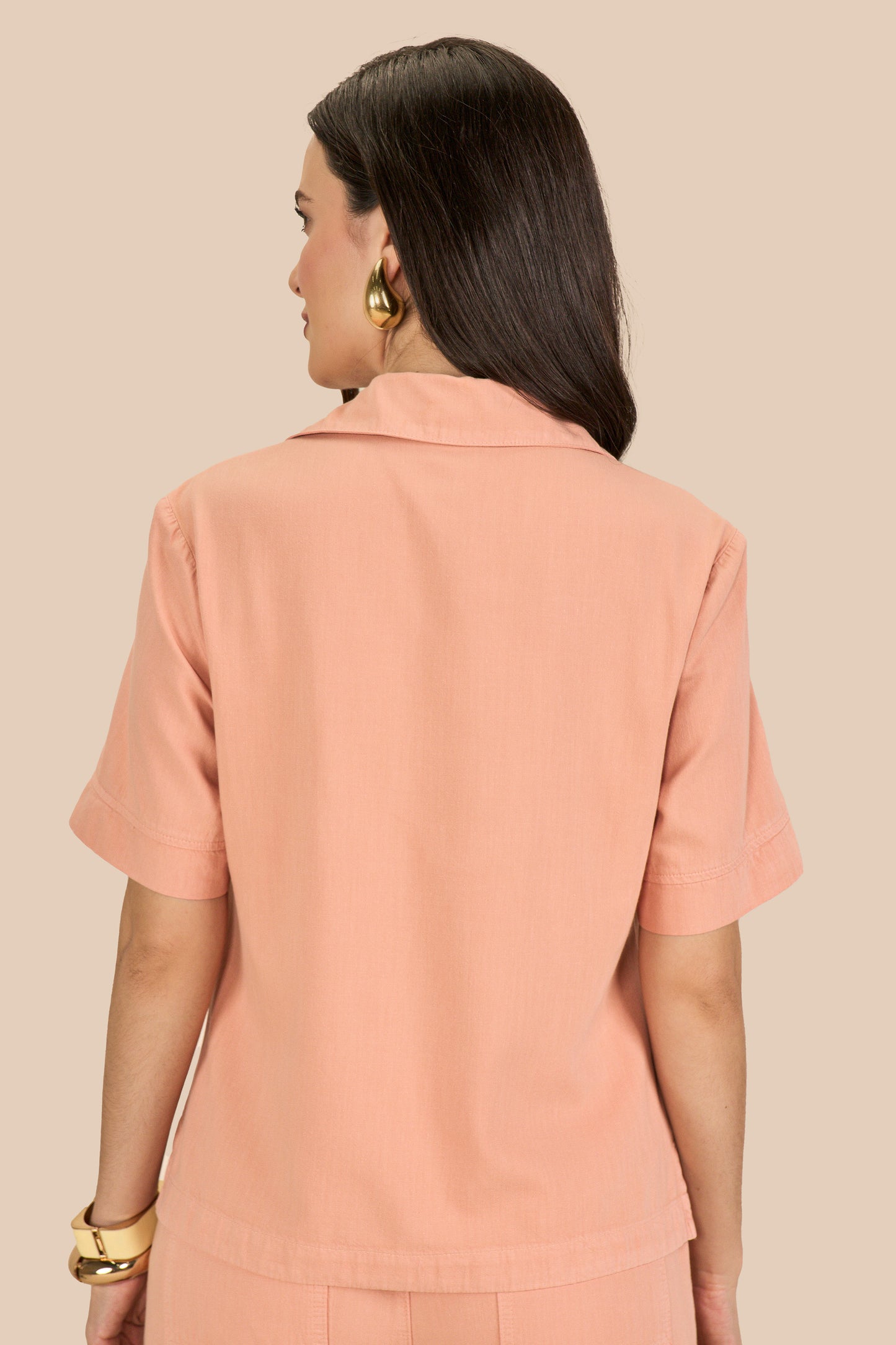 conjunto sarja blusa manga curta e calça pantalona