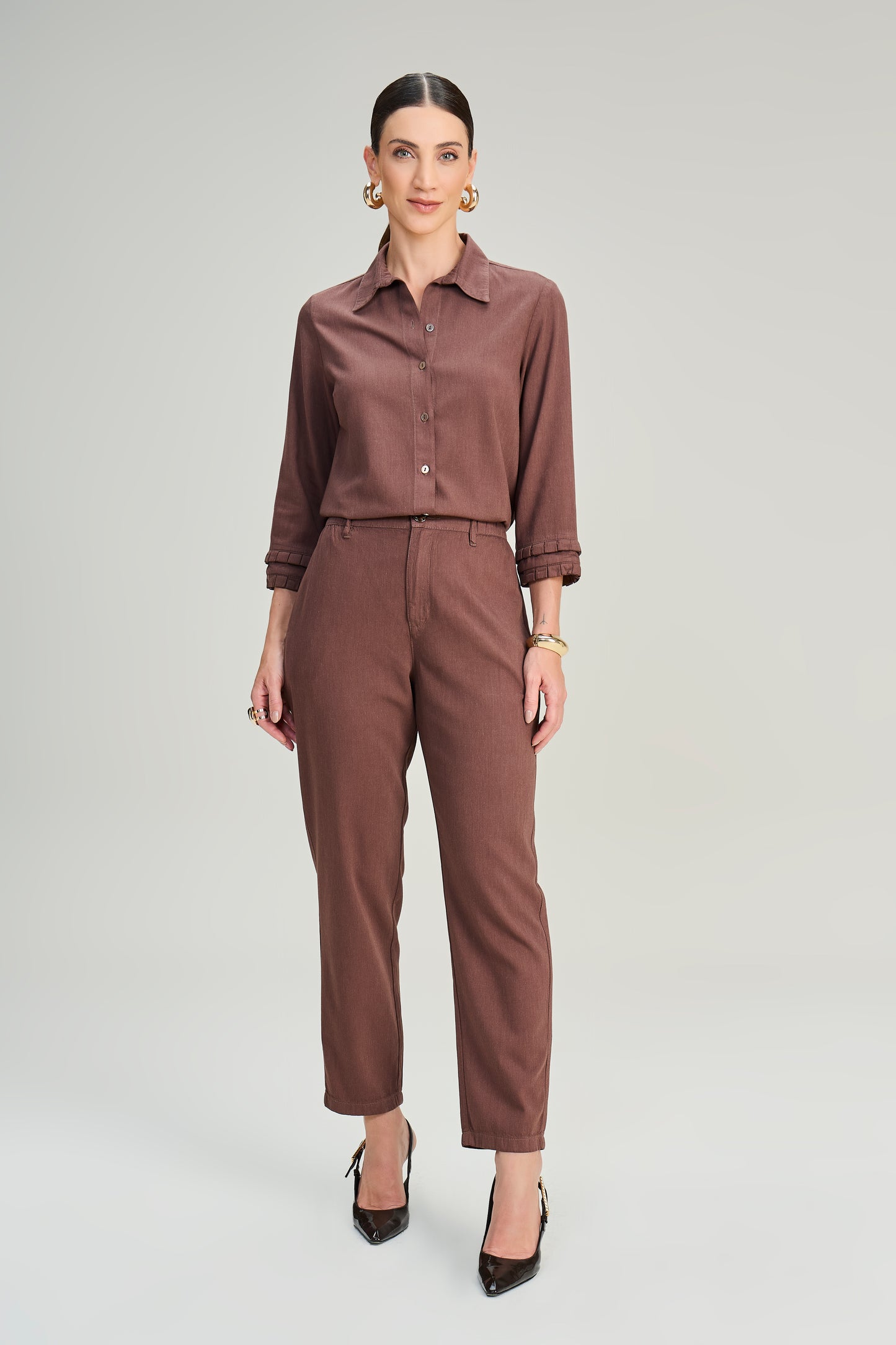 conjunto sarja camisa manga 7/8 e calça mom com elástico