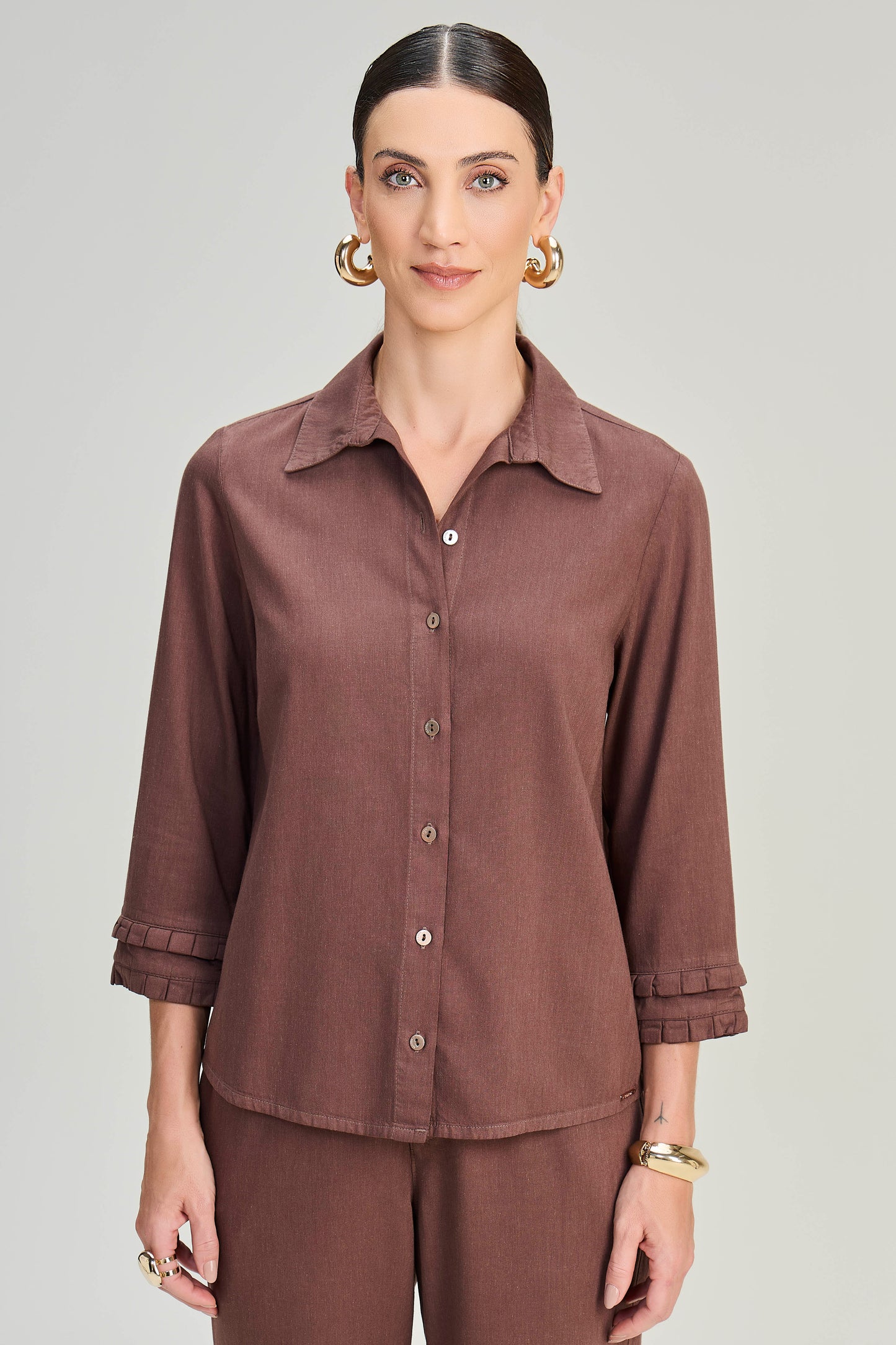 conjunto sarja camisa manga 7/8 e calça mom com elástico