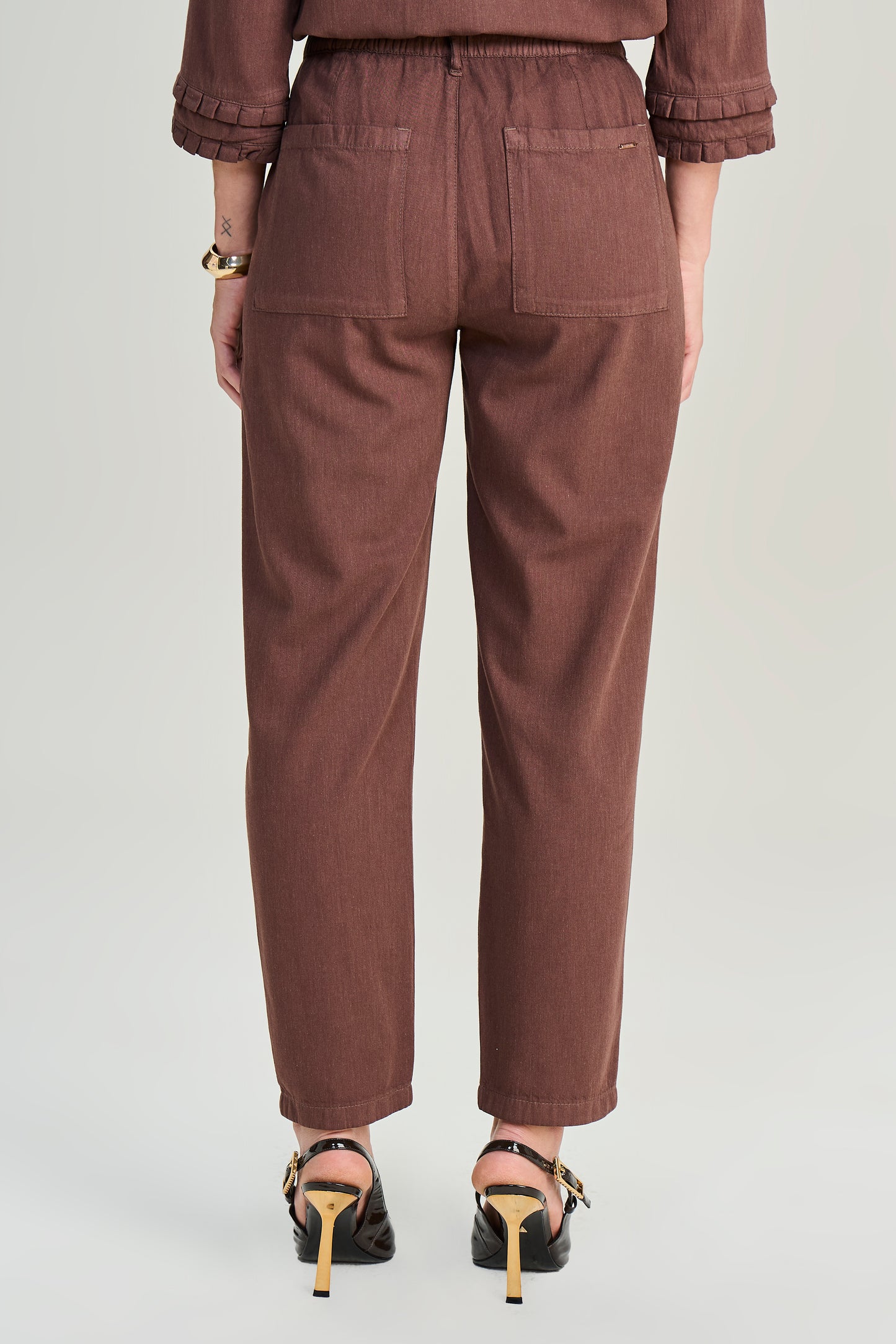 conjunto sarja camisa manga 7/8 e calça mom com elástico