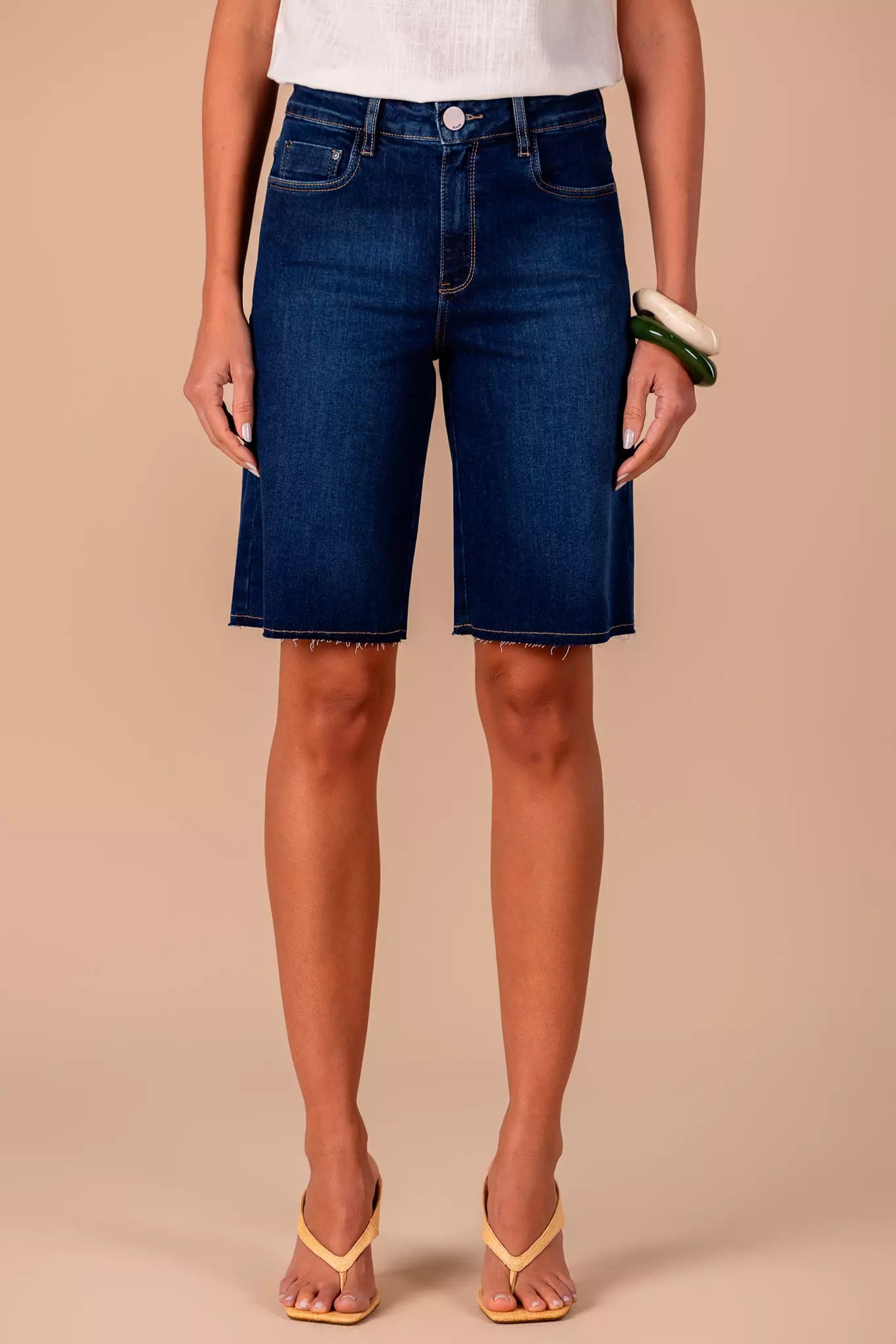 bermuda jeans jorts cintura intermediária barra a fio