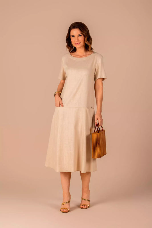 vestido viscose midi com recorte e bolsos