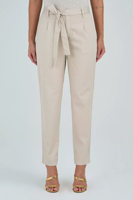 calça sarja color mom cintura intermediária com faixa