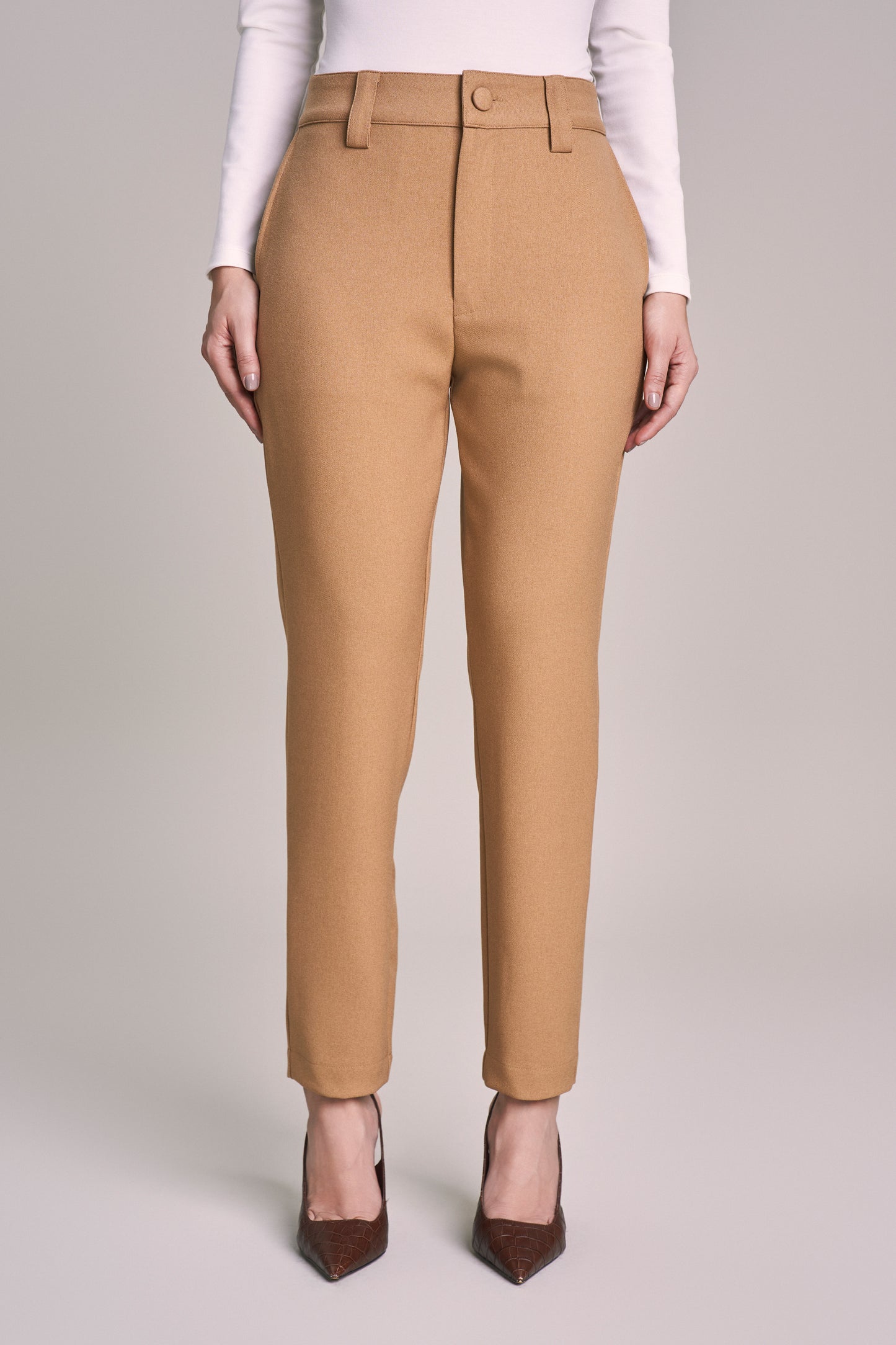 calça crepe mom cintura intermediária alfaiataria