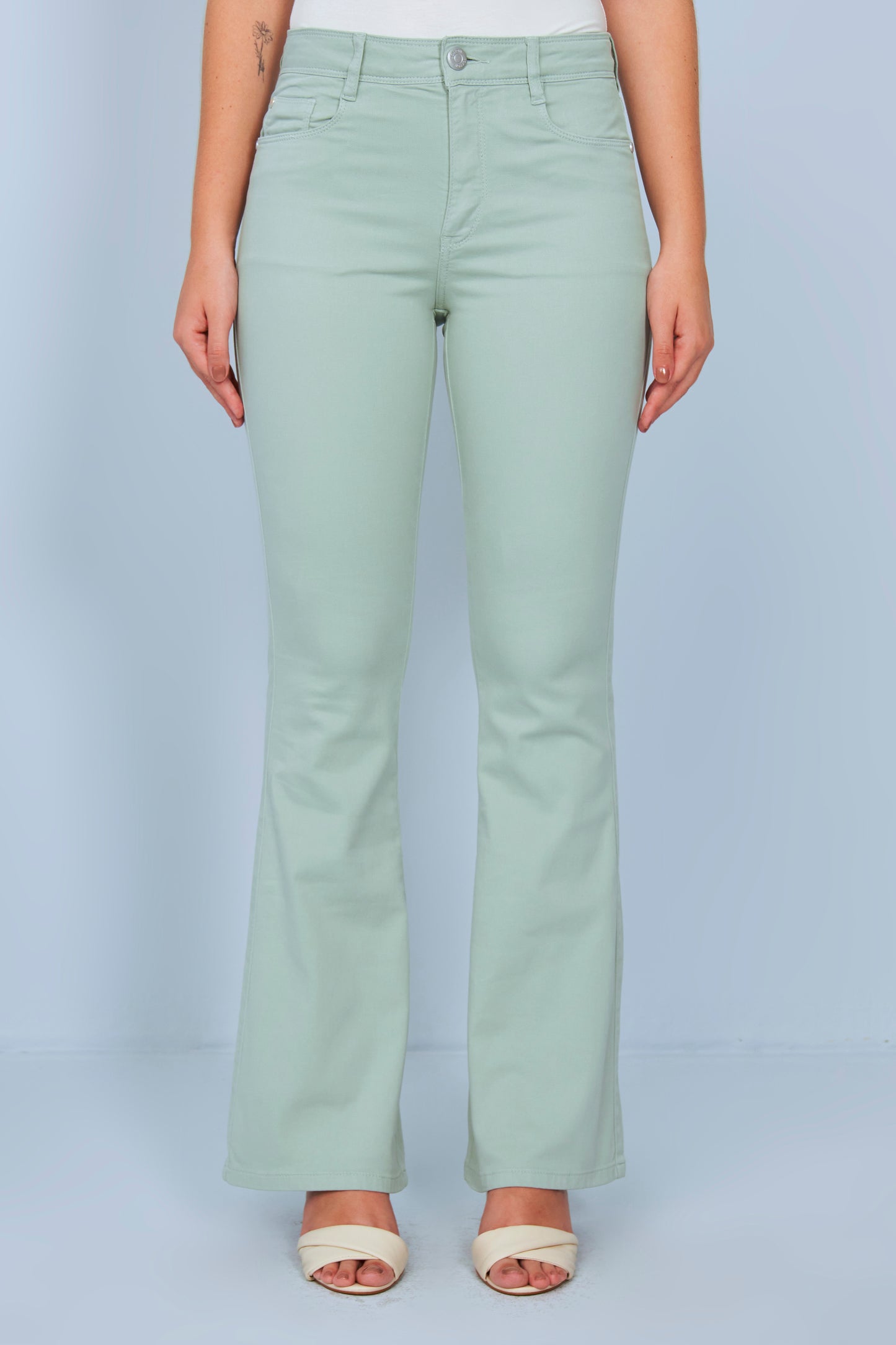 calça malha color boot cut cintura intermediária