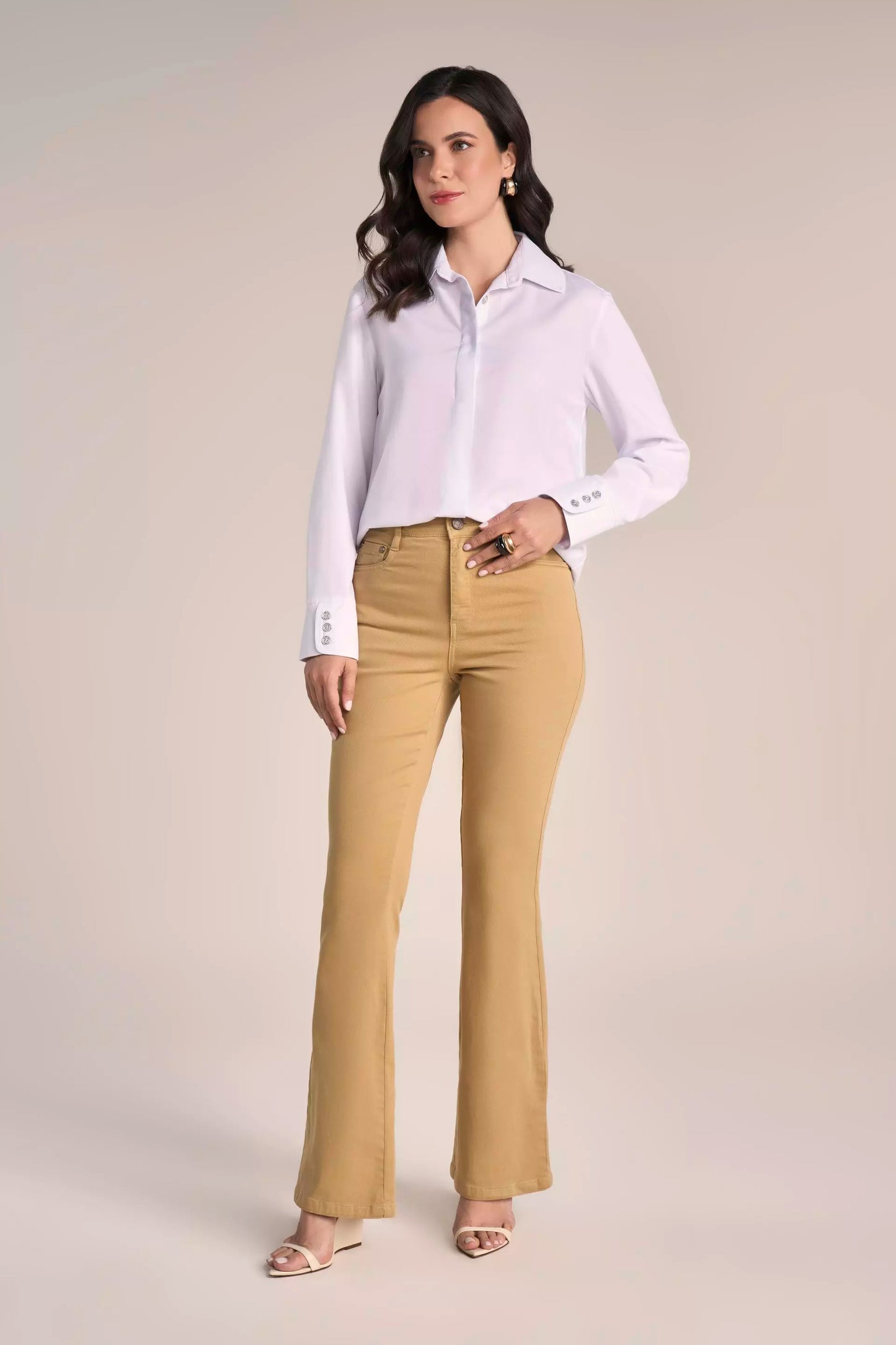 Calça Sarja Color Boot Cut Cintura Intermediária Tradicional