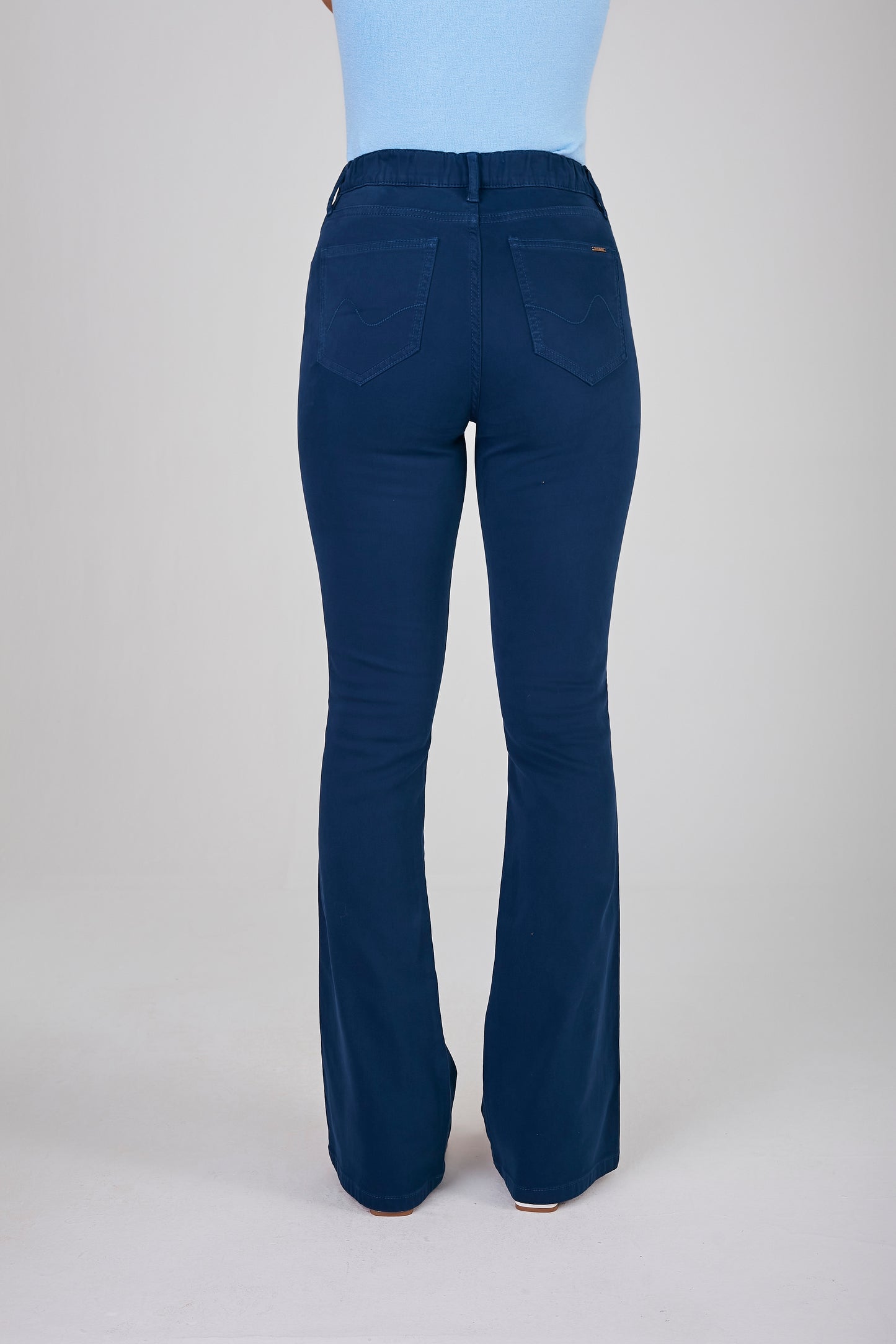 calça malha color flare cintura intermediária com elástico