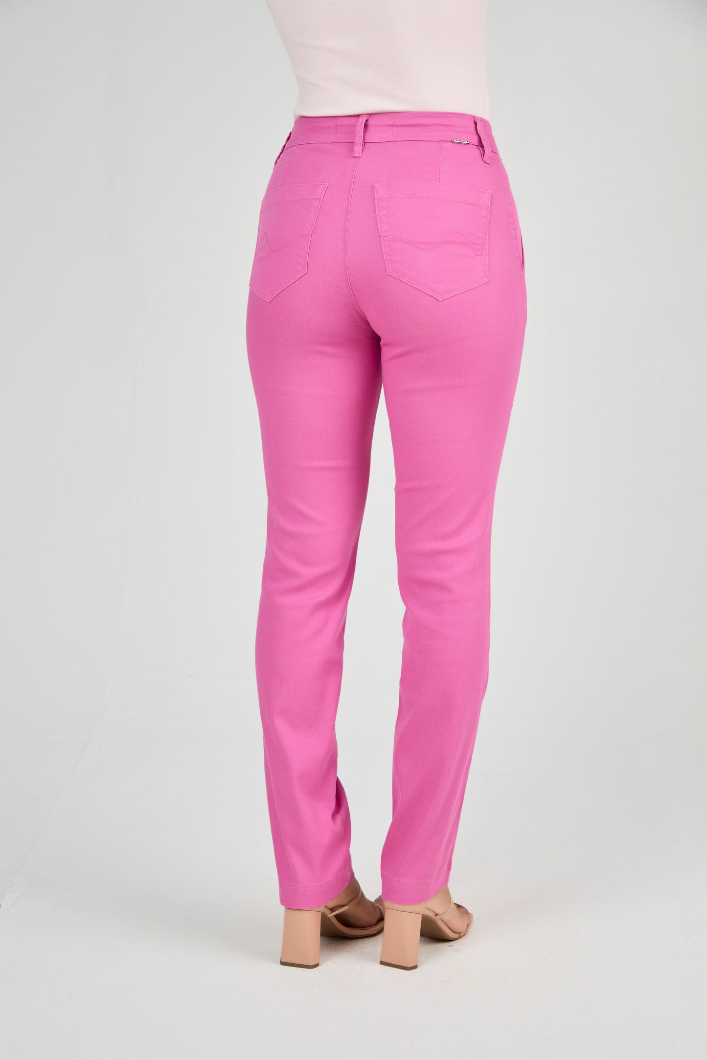 calça sarja color reta cintura intermediária alfaiataria