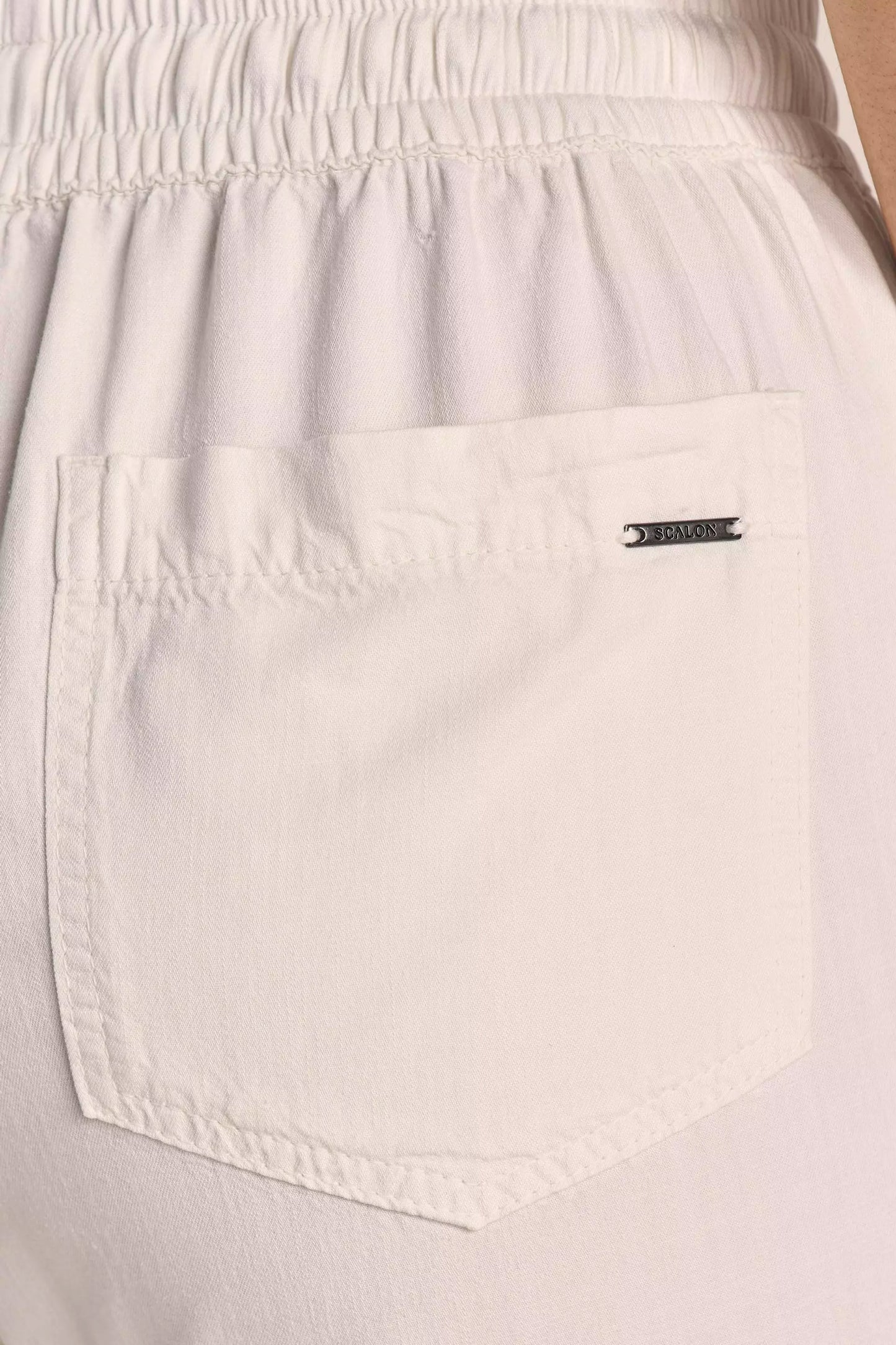 Calça Sarja Reta Cintura Intermediária Cós de Elástico