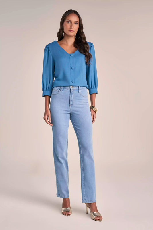 Calça Jeans Reta Cintura Intermediária com Bordado e Cristais
