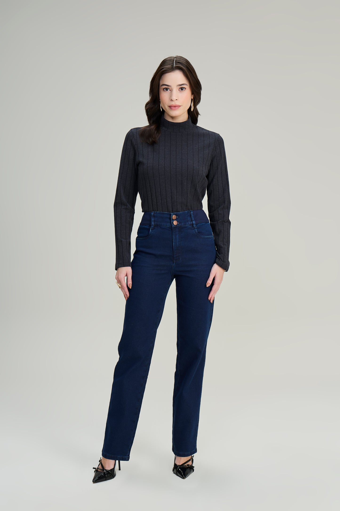 calça jeans malha reta cintura intermediária cós de tricot