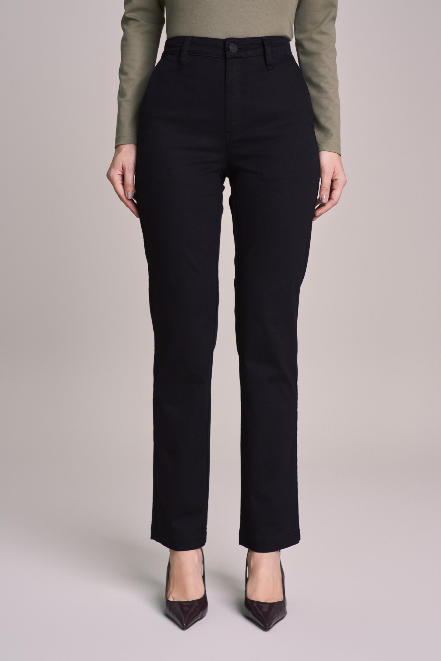 calça sarja color reta cintura intermediária alfaiataria