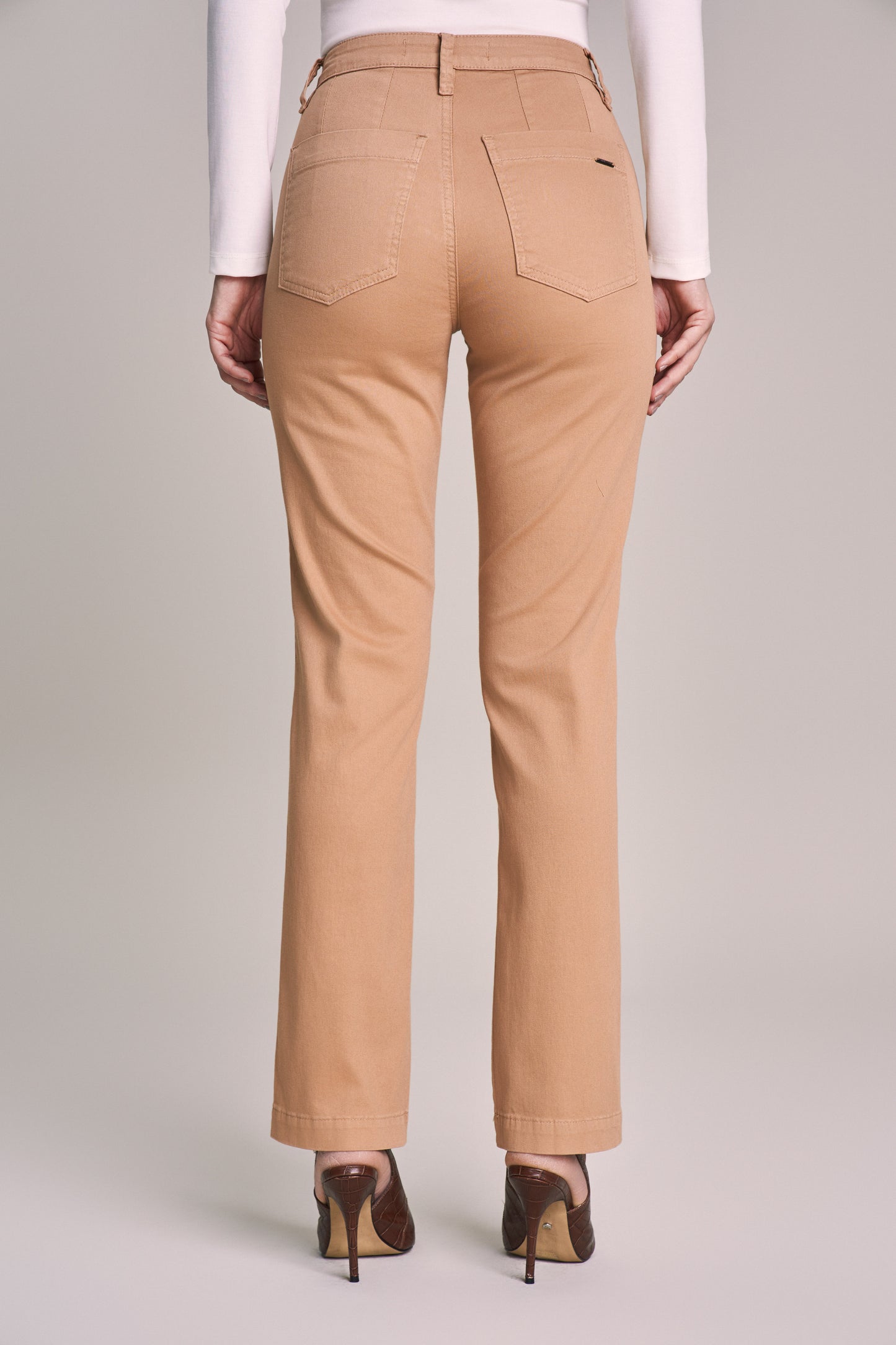 calça sarja color reta cintura intermediária alfaiataria