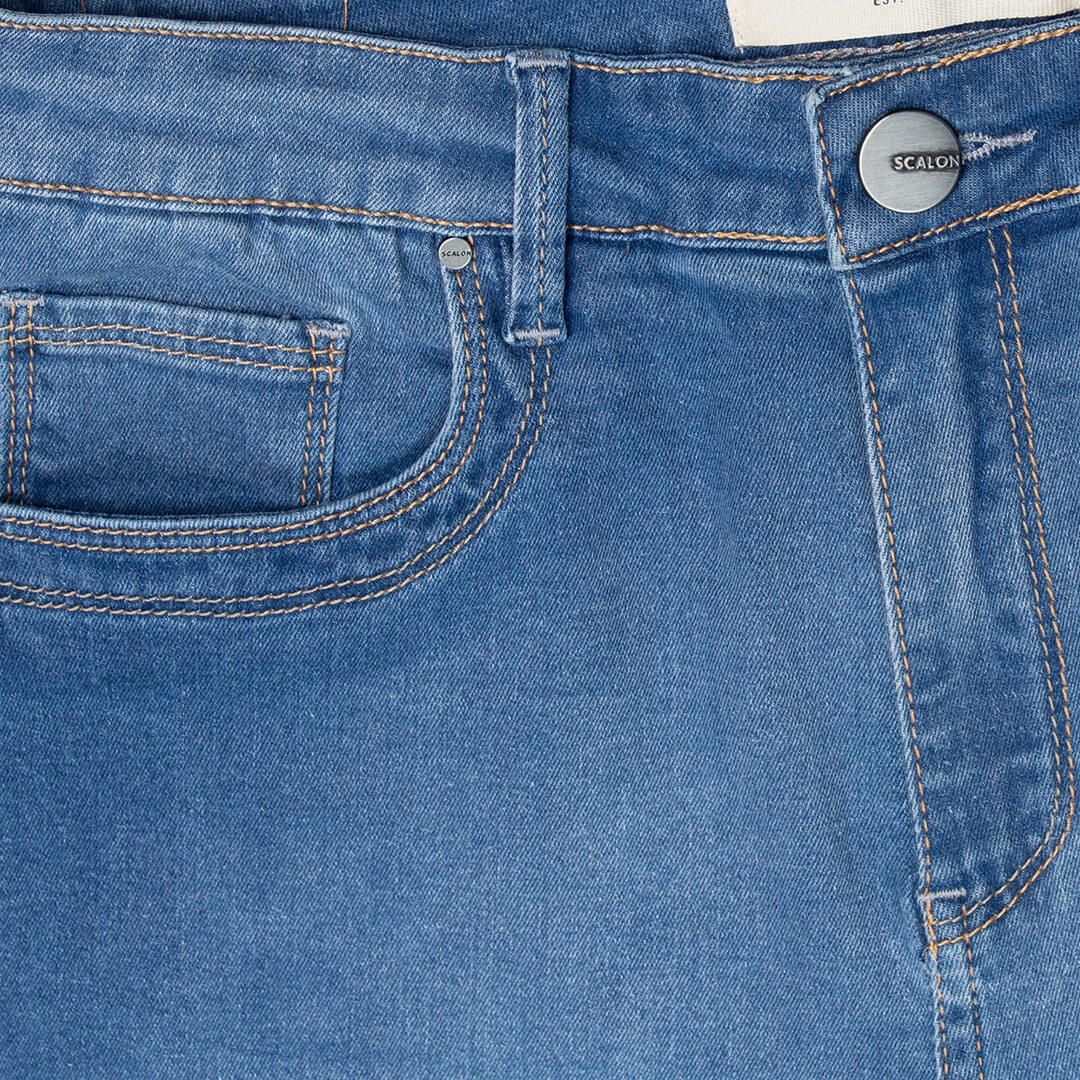 calça jeans cropped barra virada