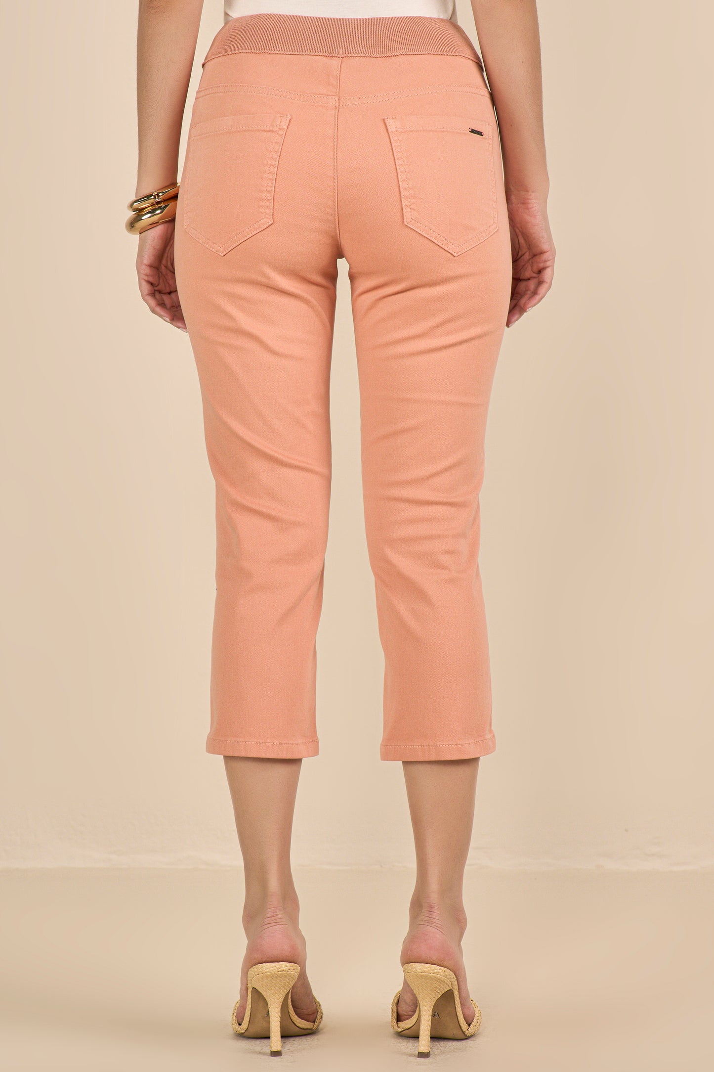 calça malha color cropped cintura intermediária cós de tricot