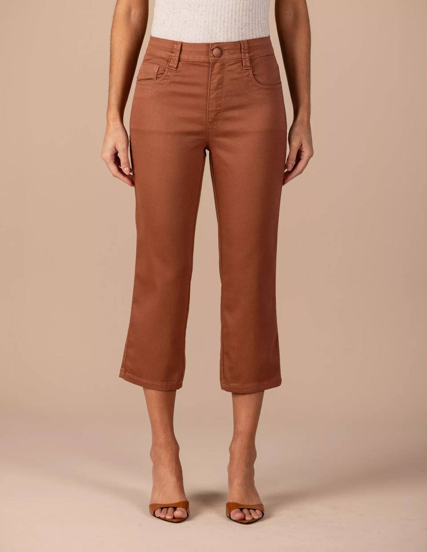 calça sarja color cropped cintura intermediária com pespontos