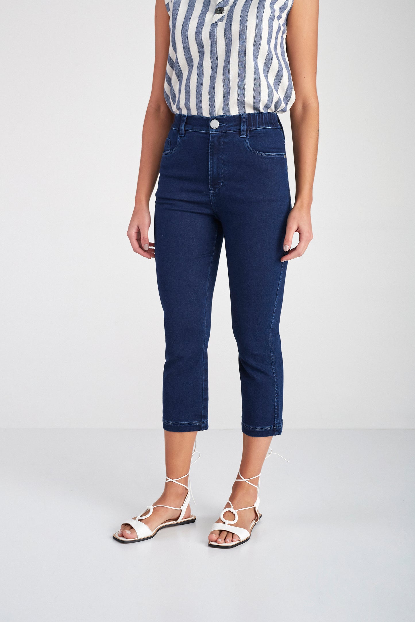 calça jeans cropped cós de elástico