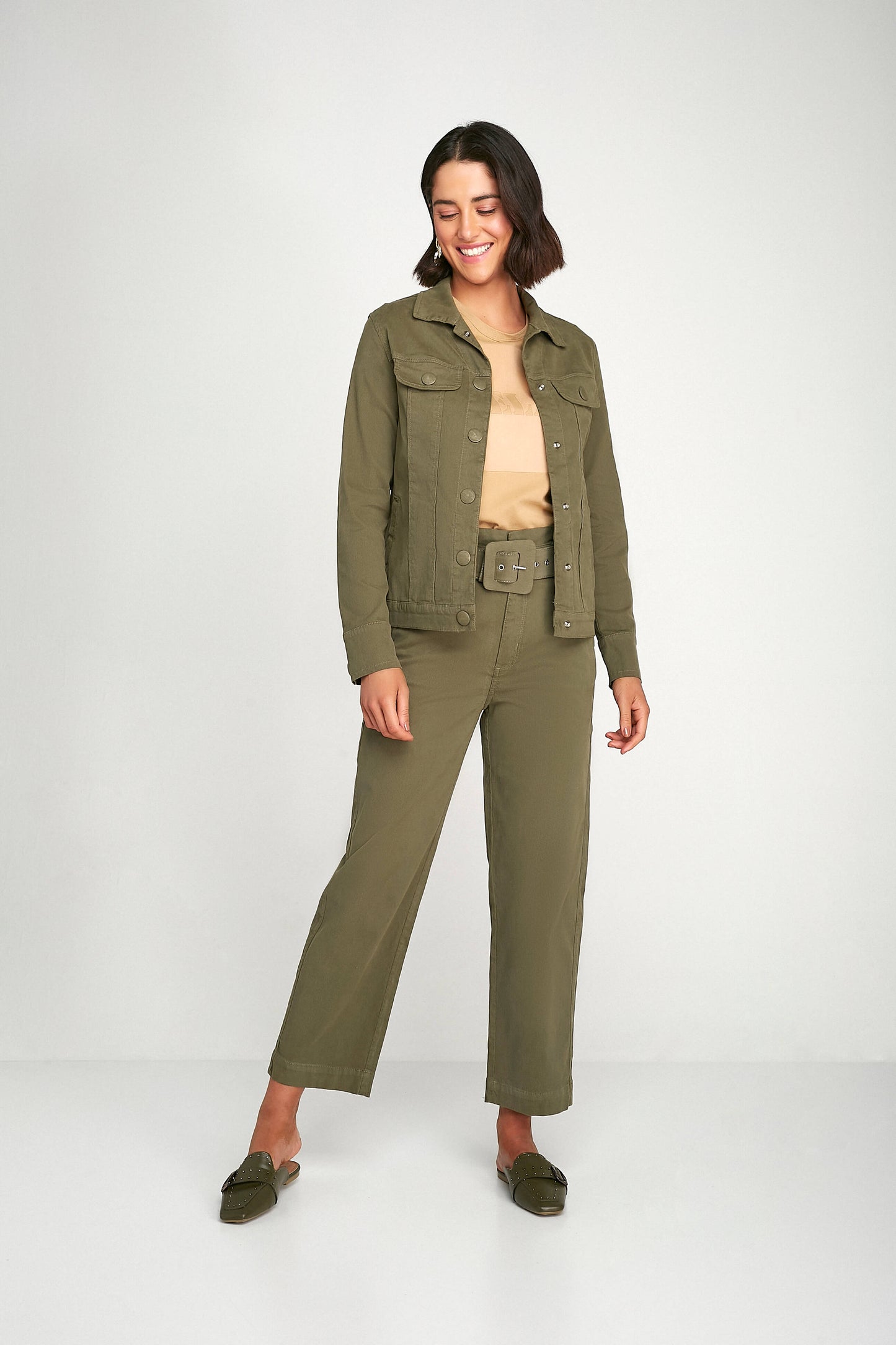 calça sarja pant cropped cintura alta em cotelê com cinto
