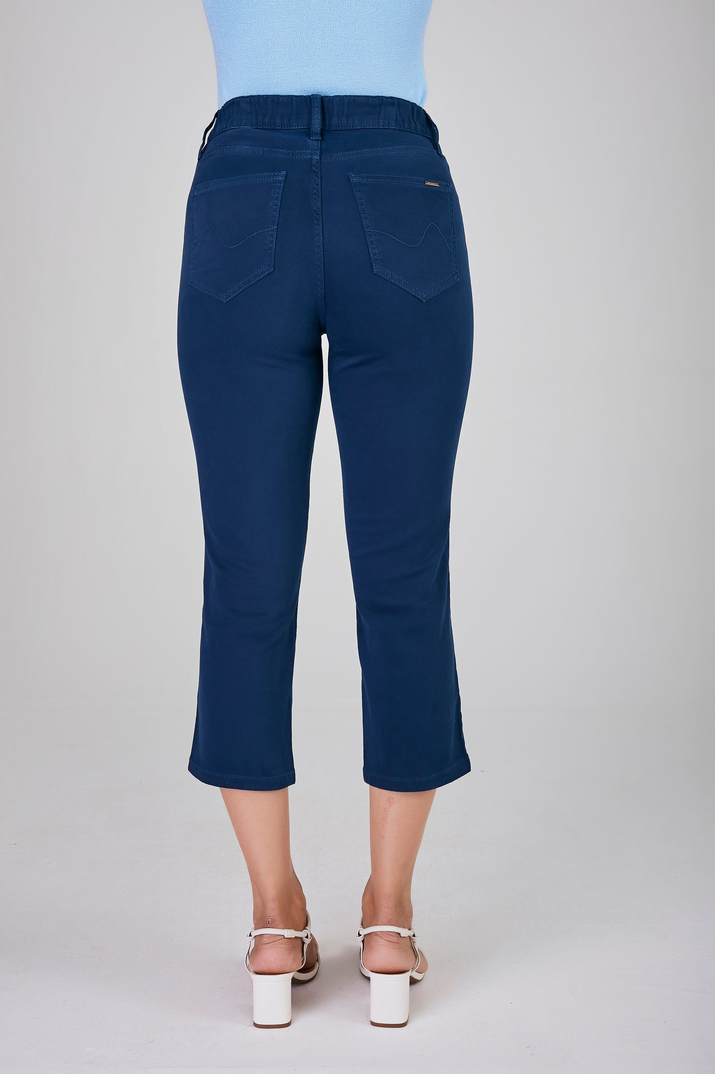 calça malha color cropped cintura intermediária com elástico