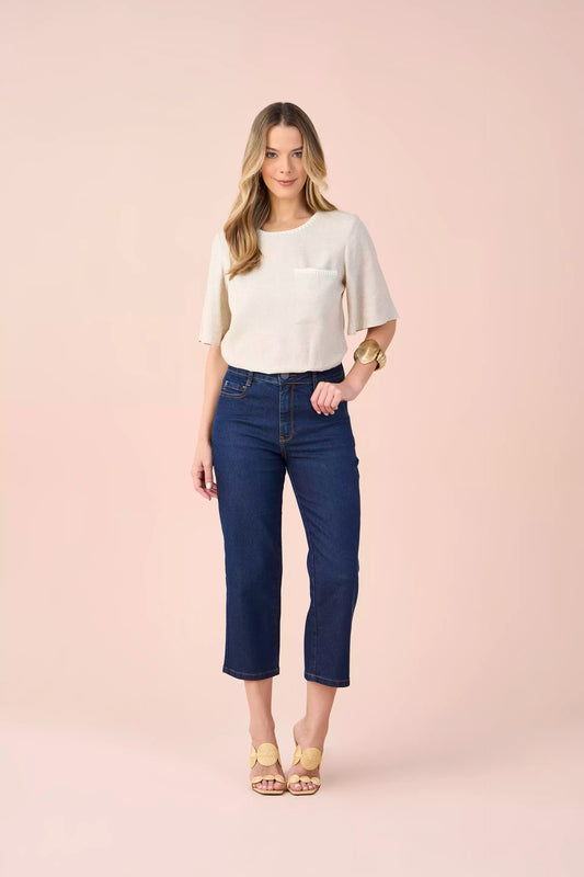 calça jeans cropped cintura intermedíaria com cristais