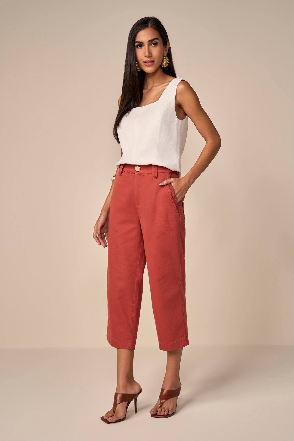 calça sarja color cropped cintura intermediária com detalhe tricot