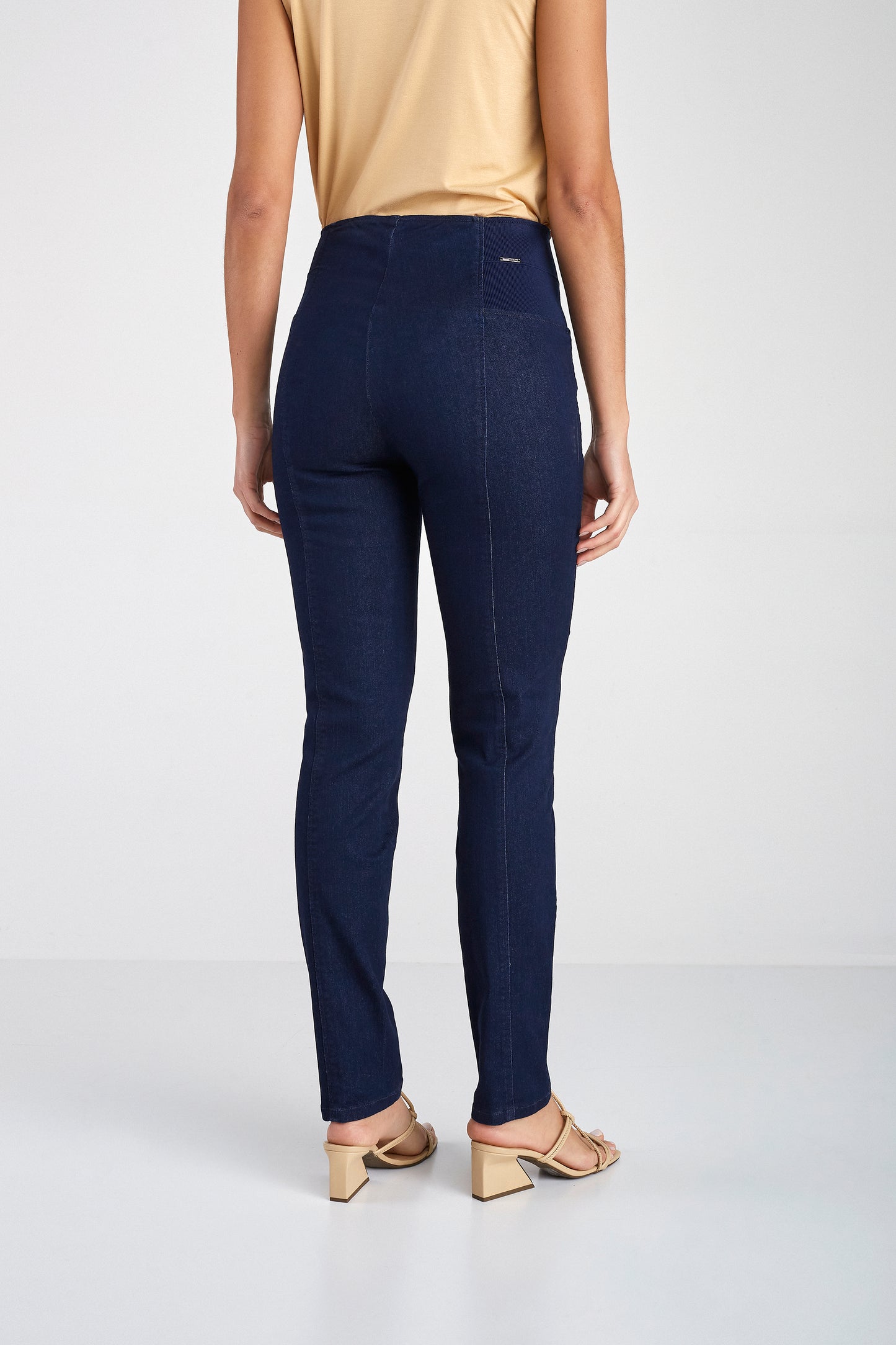 calça jeans skinny cós tricot duplo