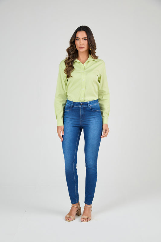 calça jeans skinny cintura intermediária