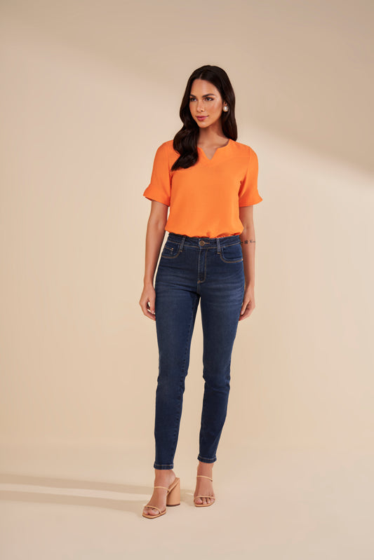 calça jeans skinny cintura intermediária tradicional