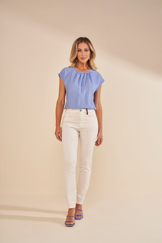 calça sarja color skinny cintura intermediária detalhe passante