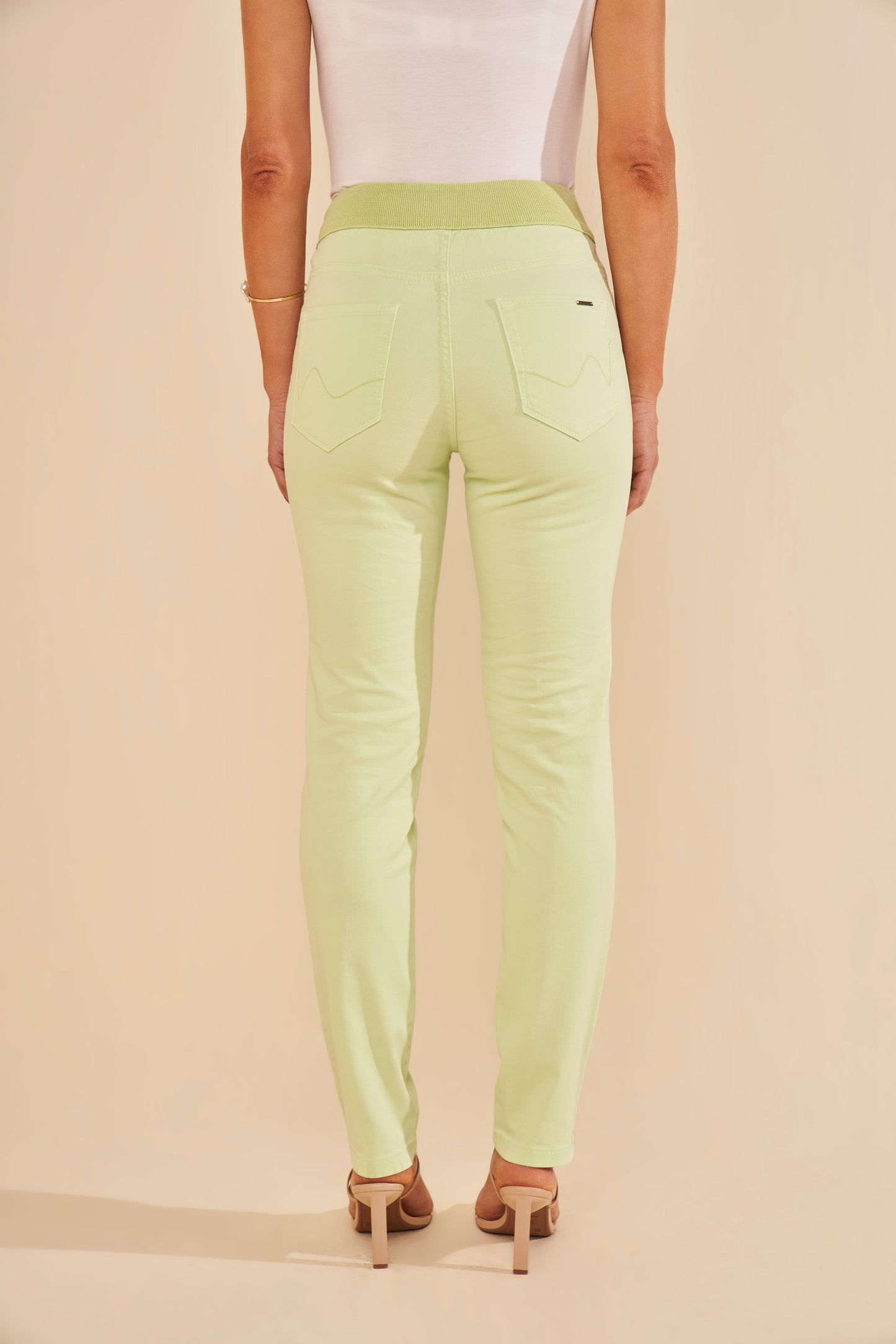 calça malha color skinny cintura intermediária cós de tricot