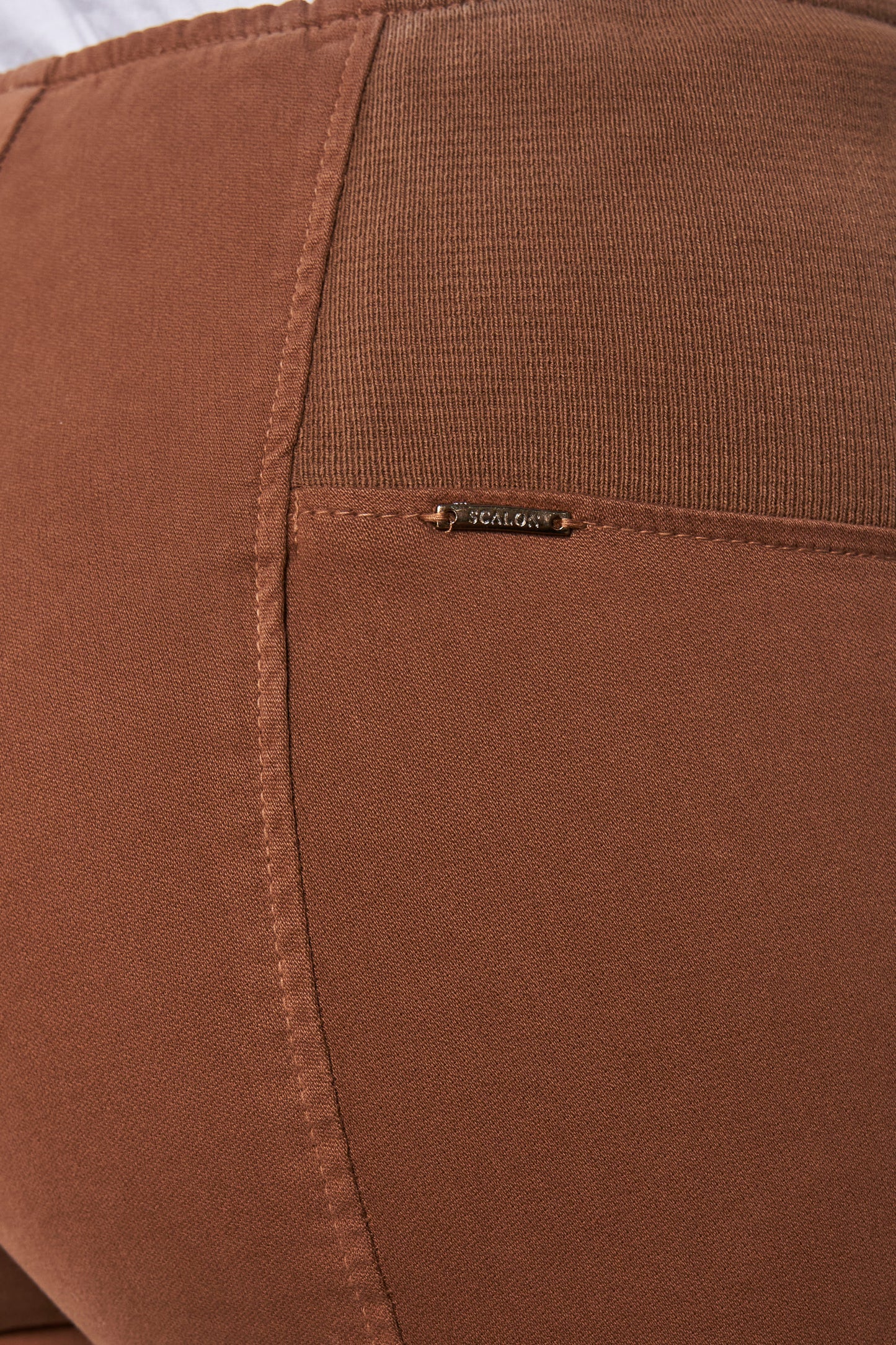 calça malha color skinny cintura intermediária cós de tricot largo