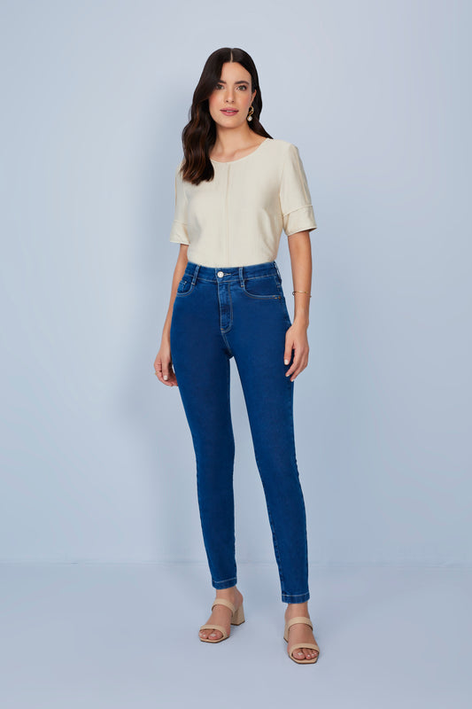 calça jeans skinny cintura intermediária pespontos interrompidos