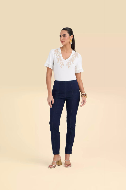 calça jeans skinny cintura intermedíaria cós de tricot largo