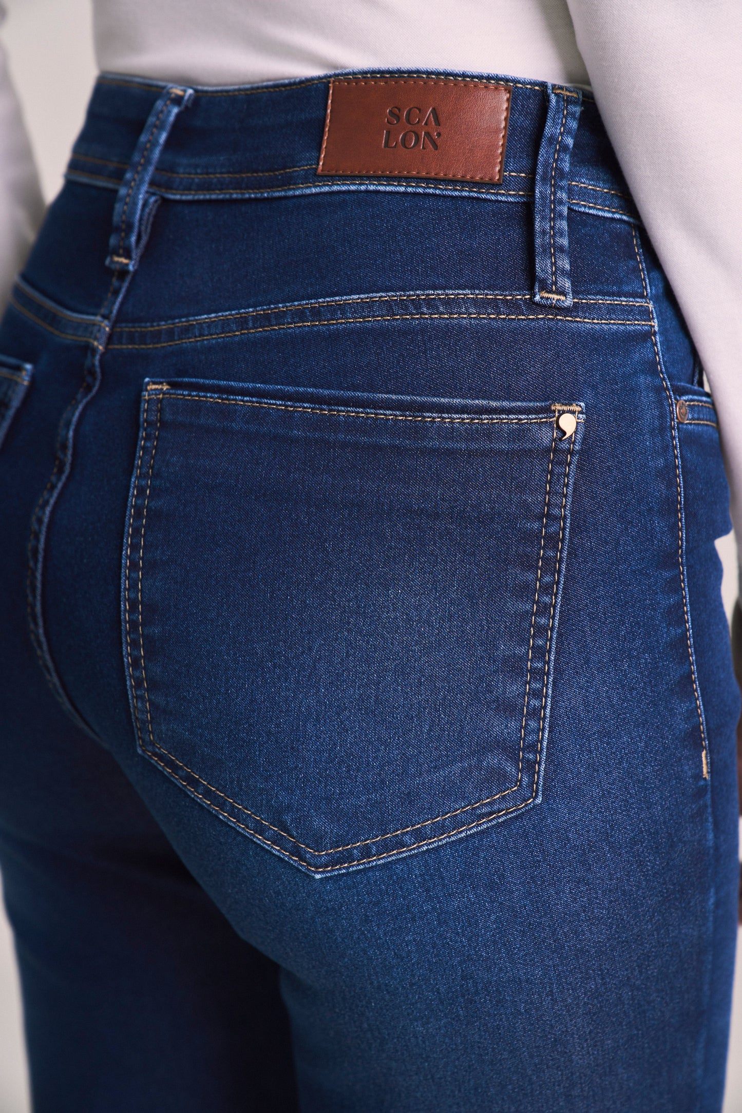 calça jeans skinny cintura intermediária vivo boca bolso