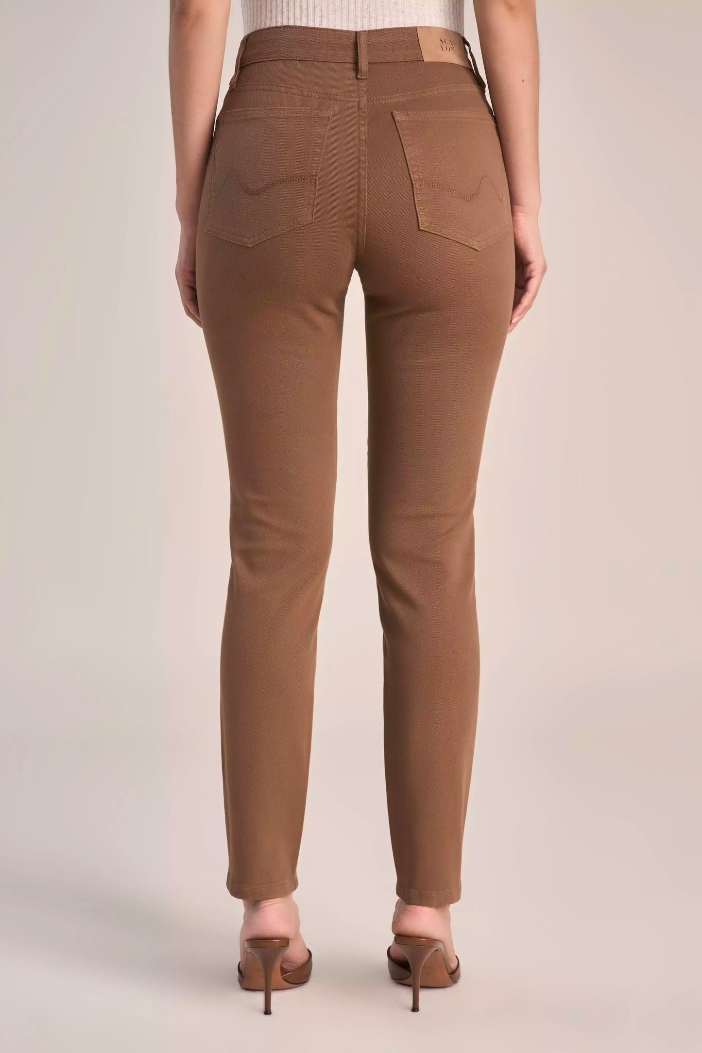 Calça Sarja Color Skinny Cintura Intermediária com Bordado