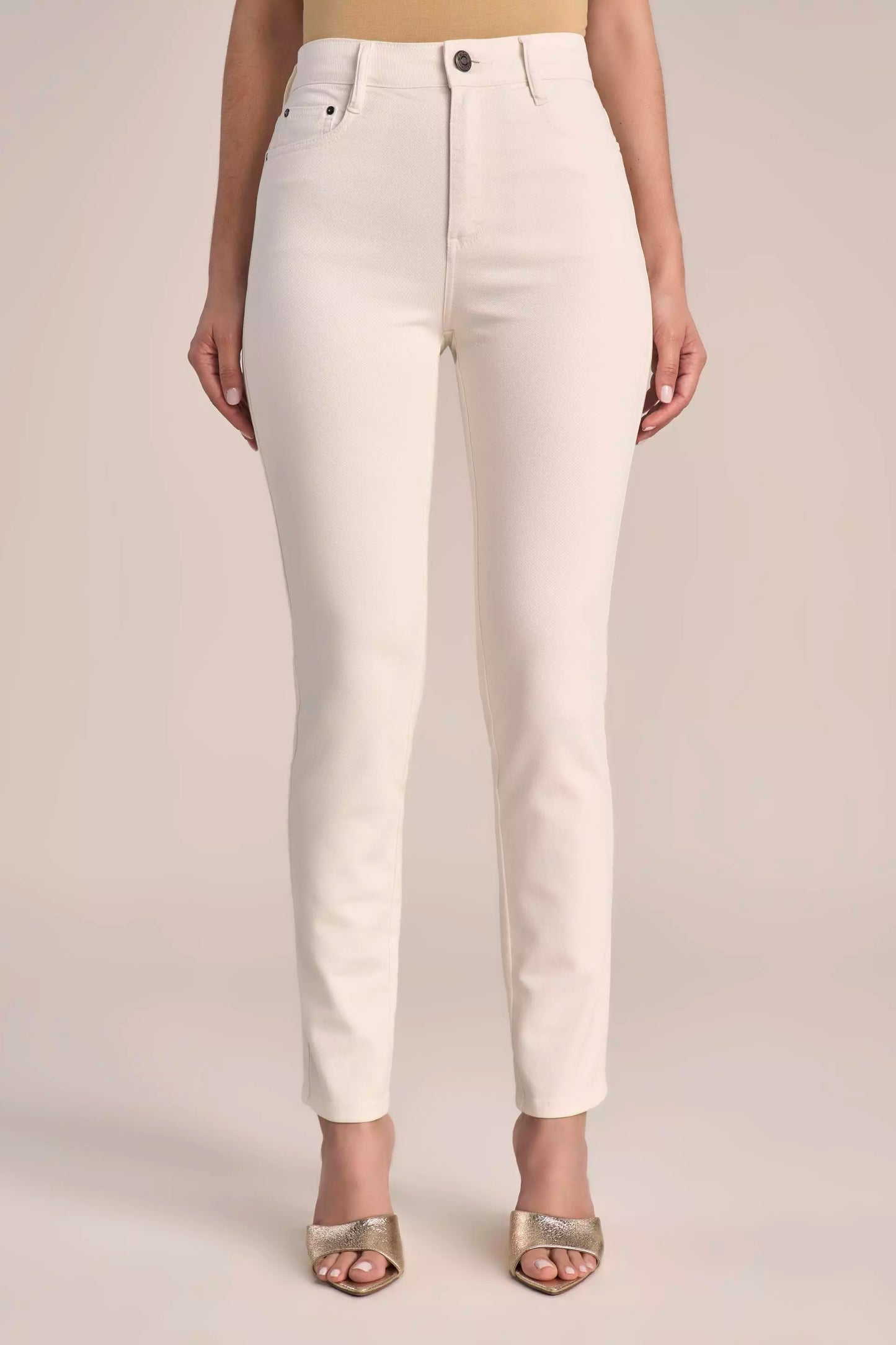 Calça Sarja Color Skinny Cintura Intermediária com Bordado