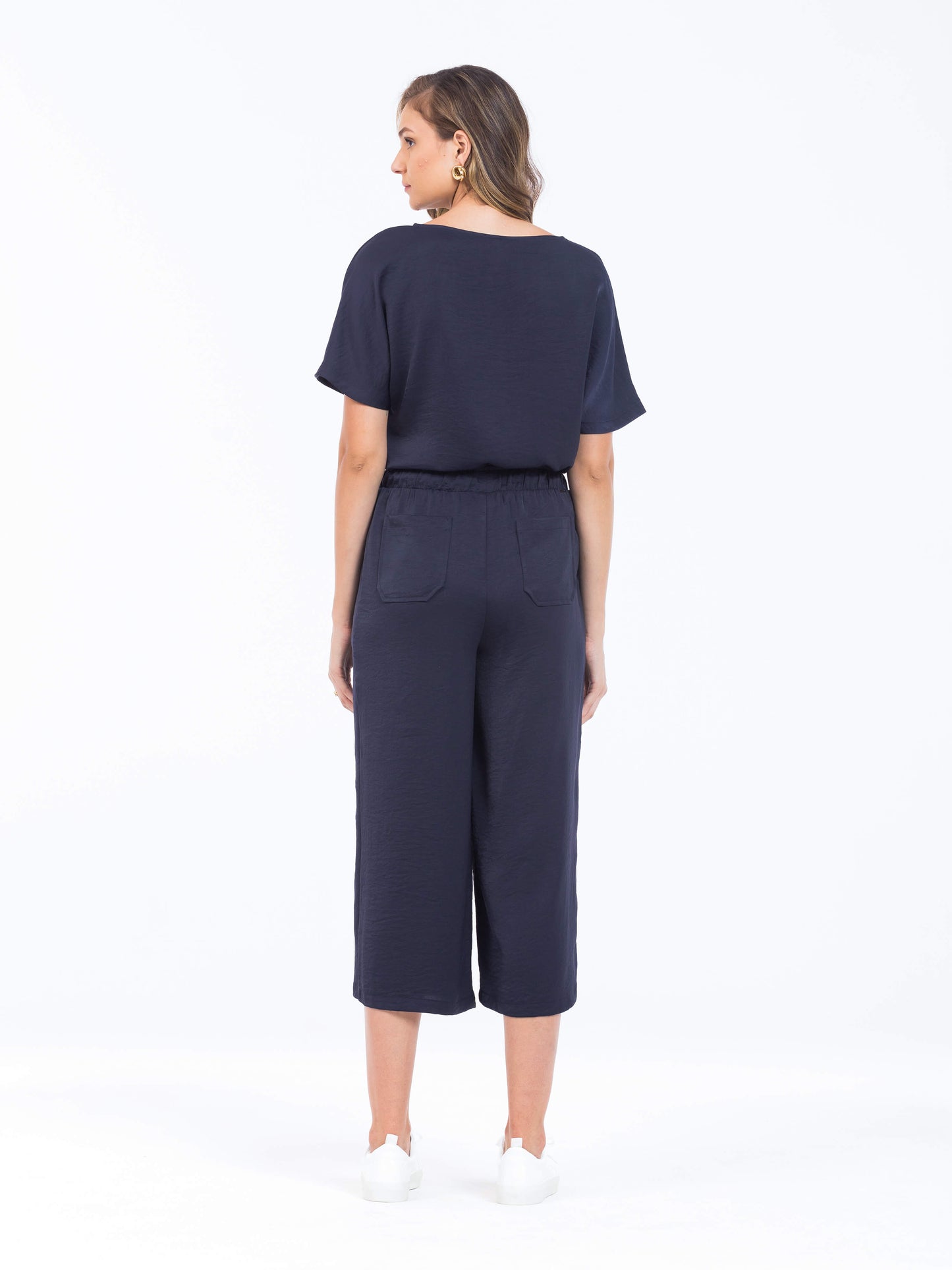 calça crepe pantacourt cós de elástico