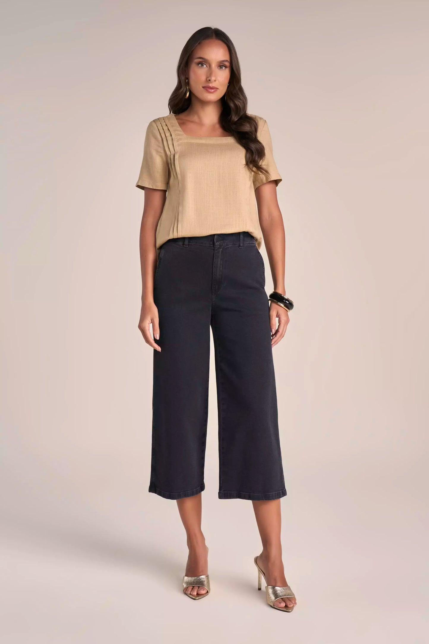 Calça Jeans Black Pantacourt Cintura Intermediária Cós com Elástico
