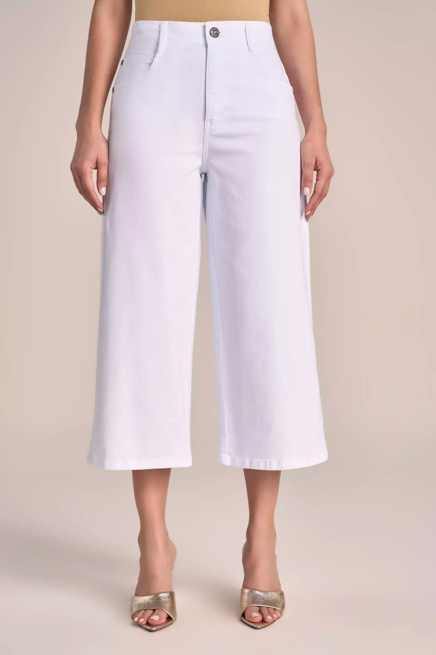 Calça Sarja Color Pantacourt Cintura Intermediária Tradicional