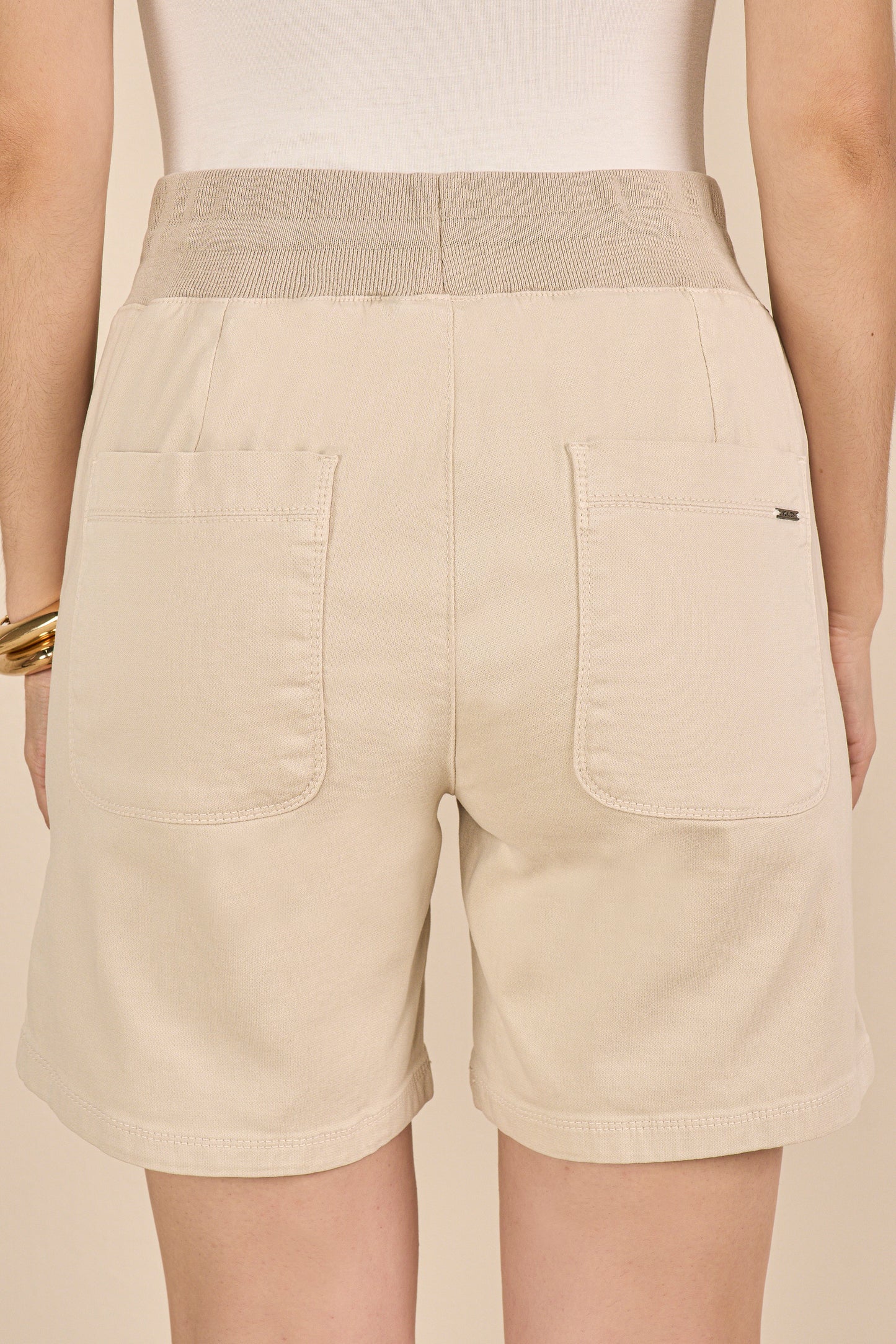 bermuda malha color midi comfort cintura intermediária cós tricot