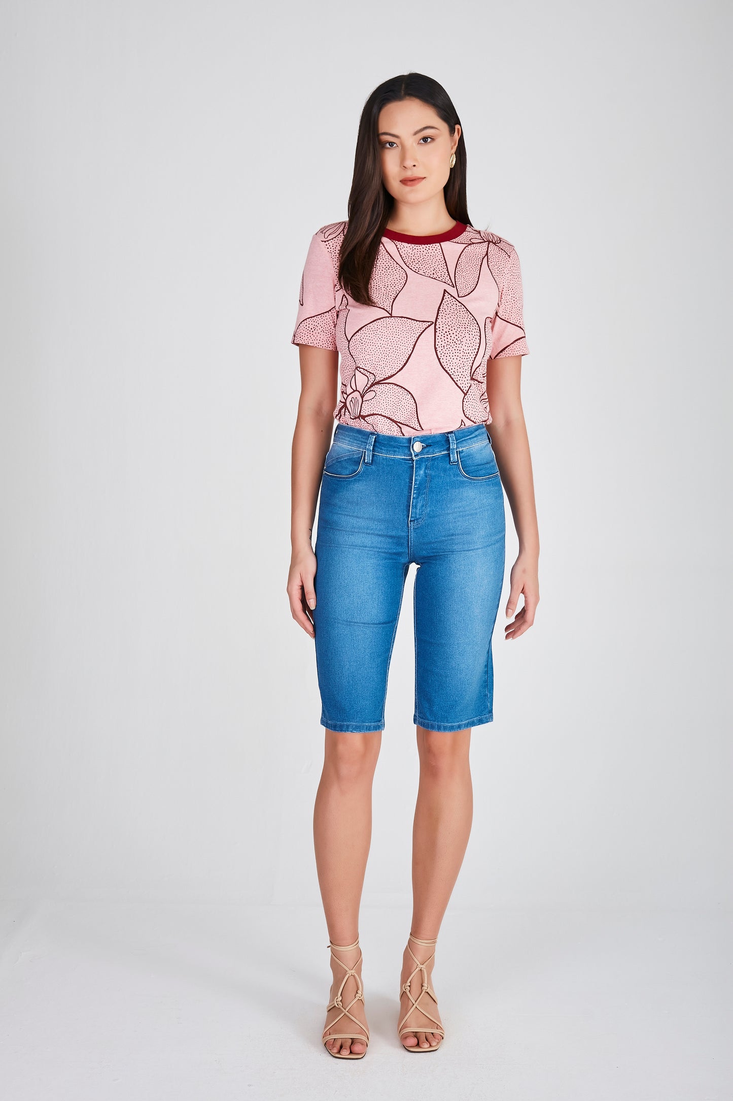 bermuda jeans longa cintura intermediária