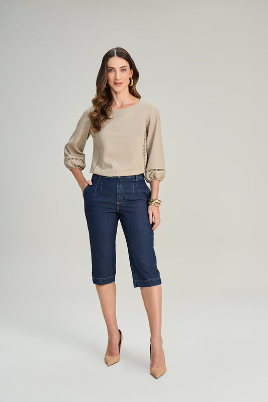 calça jeans corsário cintura intermediária com pregas