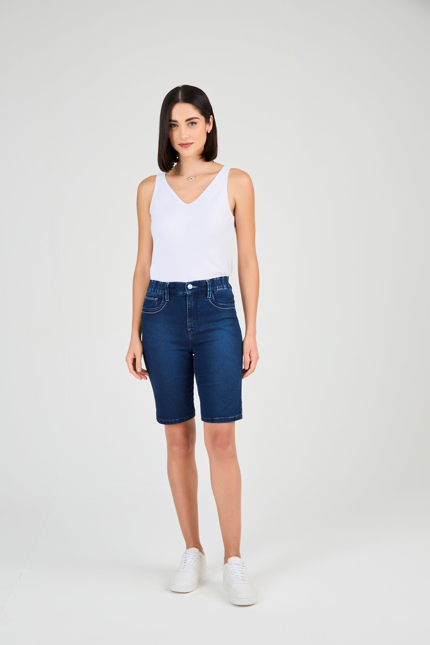 bermuda jeans malha ciclista cintura intermediária com elástico