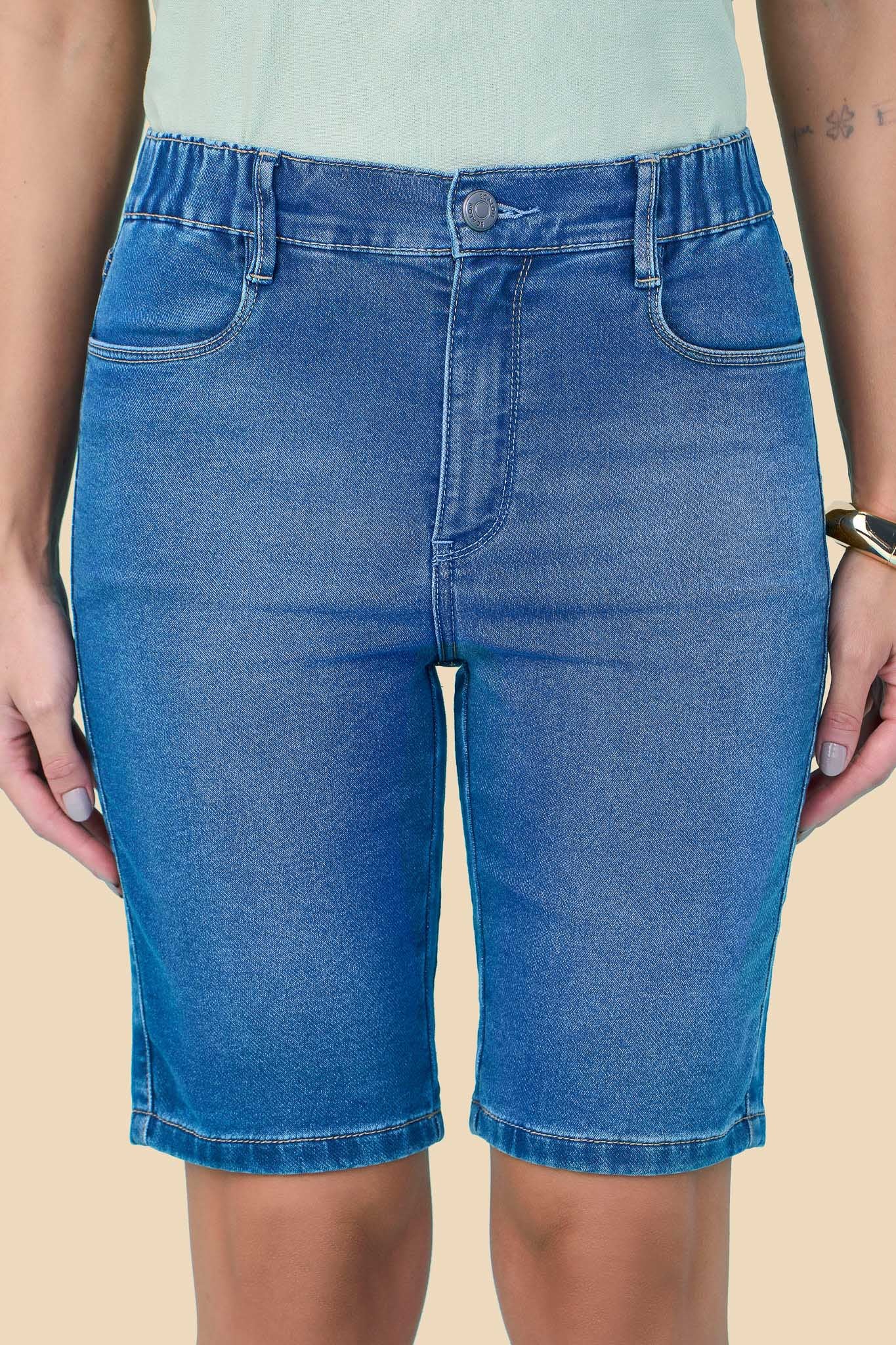 bermuda jeans malha ciclista cintura intermediária comelástico