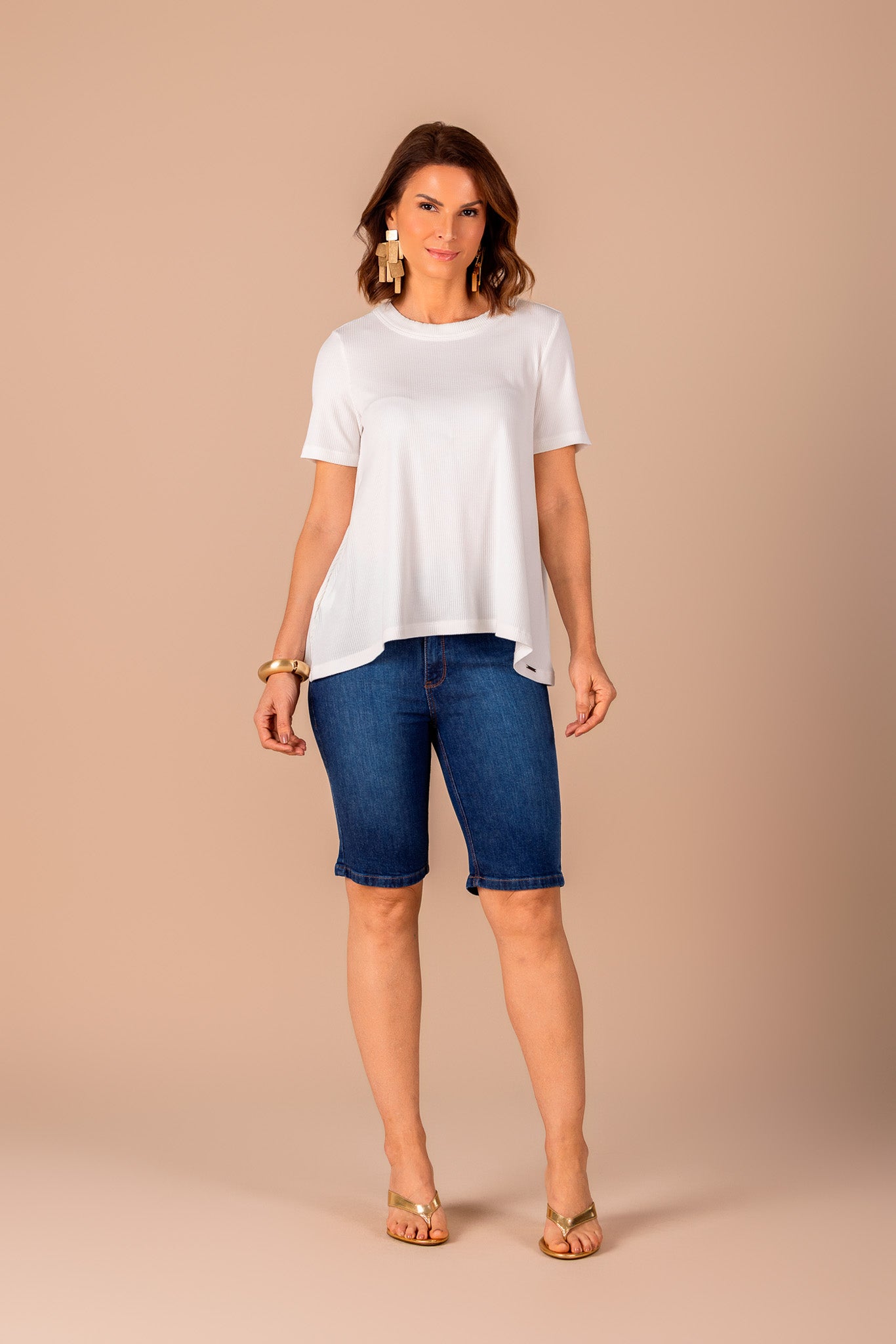 bermuda jeans ciclista cintura intermediária bolso embutido