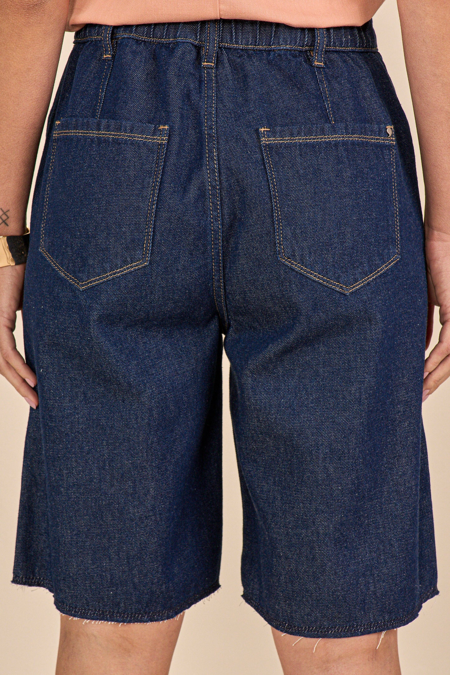 bermuda jeans jorts cintura intermediária com cós de elástico
